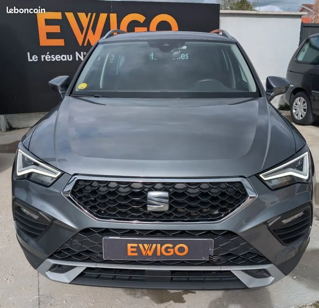 SEAT Ateca 2.0 tdi 150 business dsg bva start-stop Gris - 2