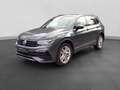 Volkswagen Tiguan 2.0 TDI DSG 4M R-LINE PANO AHK LM20 NAVI Grau - thumbnail 2