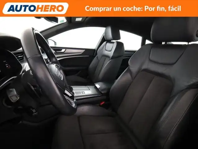 Audi A7 view 11