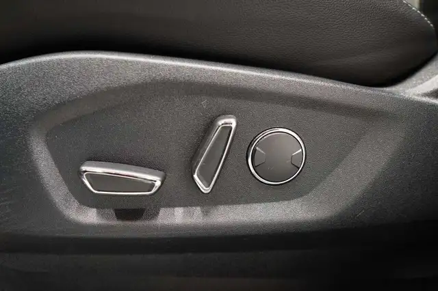 Ford S-Max view 14