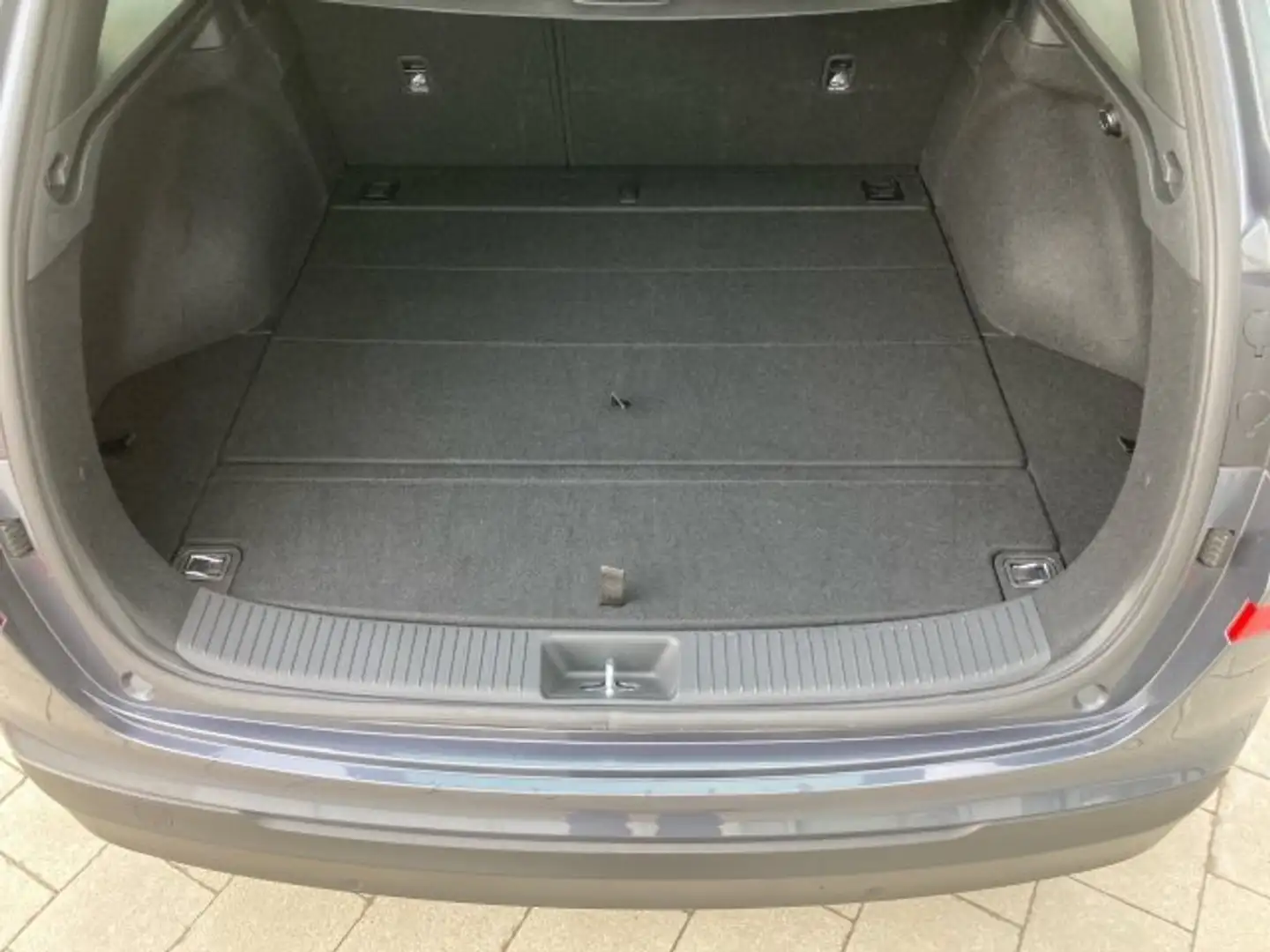 Hyundai i30 CW 1,0 T-GDI GO! Grau - 2