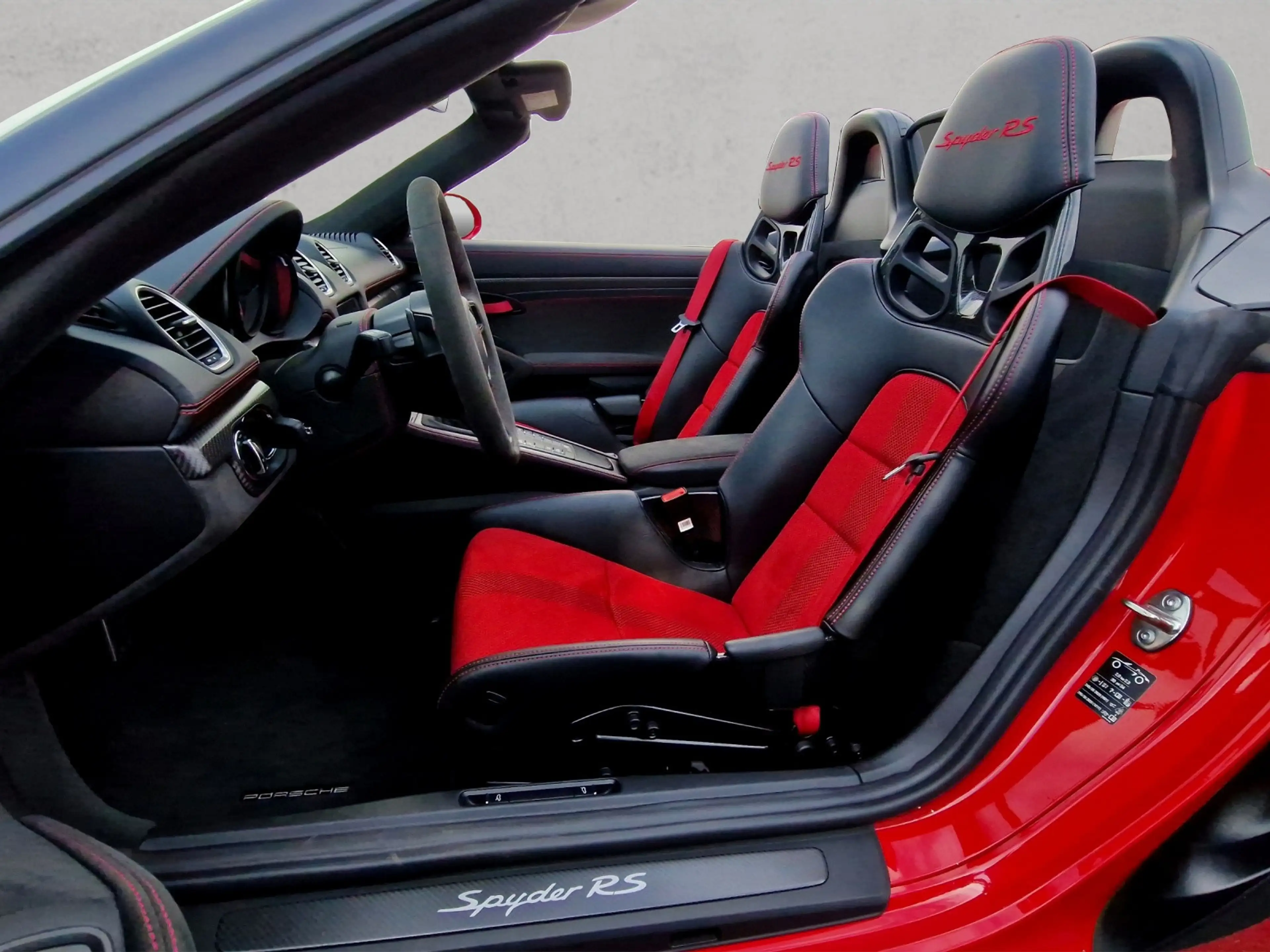 Porsche Boxster 718 Spyder RS Lift Chrono PDLS Bose RFK — photo 10