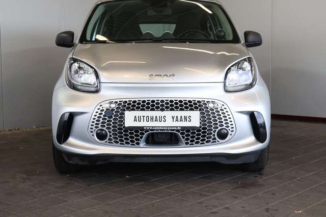 smart forFour electric drive / EQ FRONT+SITZHZG+BT+ALU