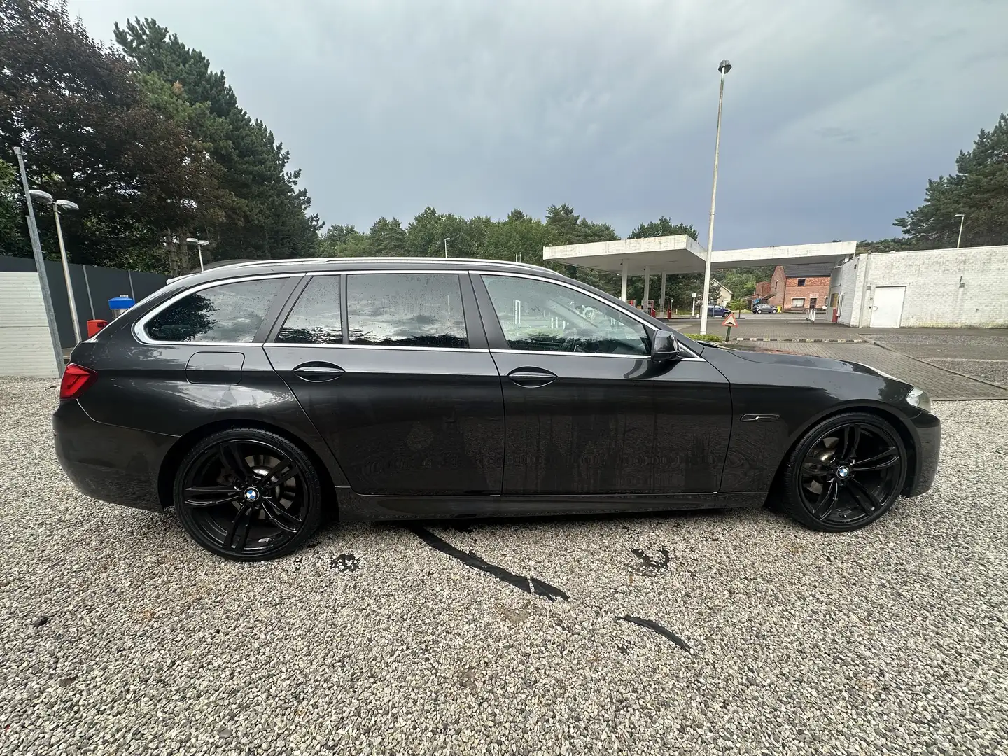 BMW 520 520d Touring BluePerformance Sport-Aut. - 1