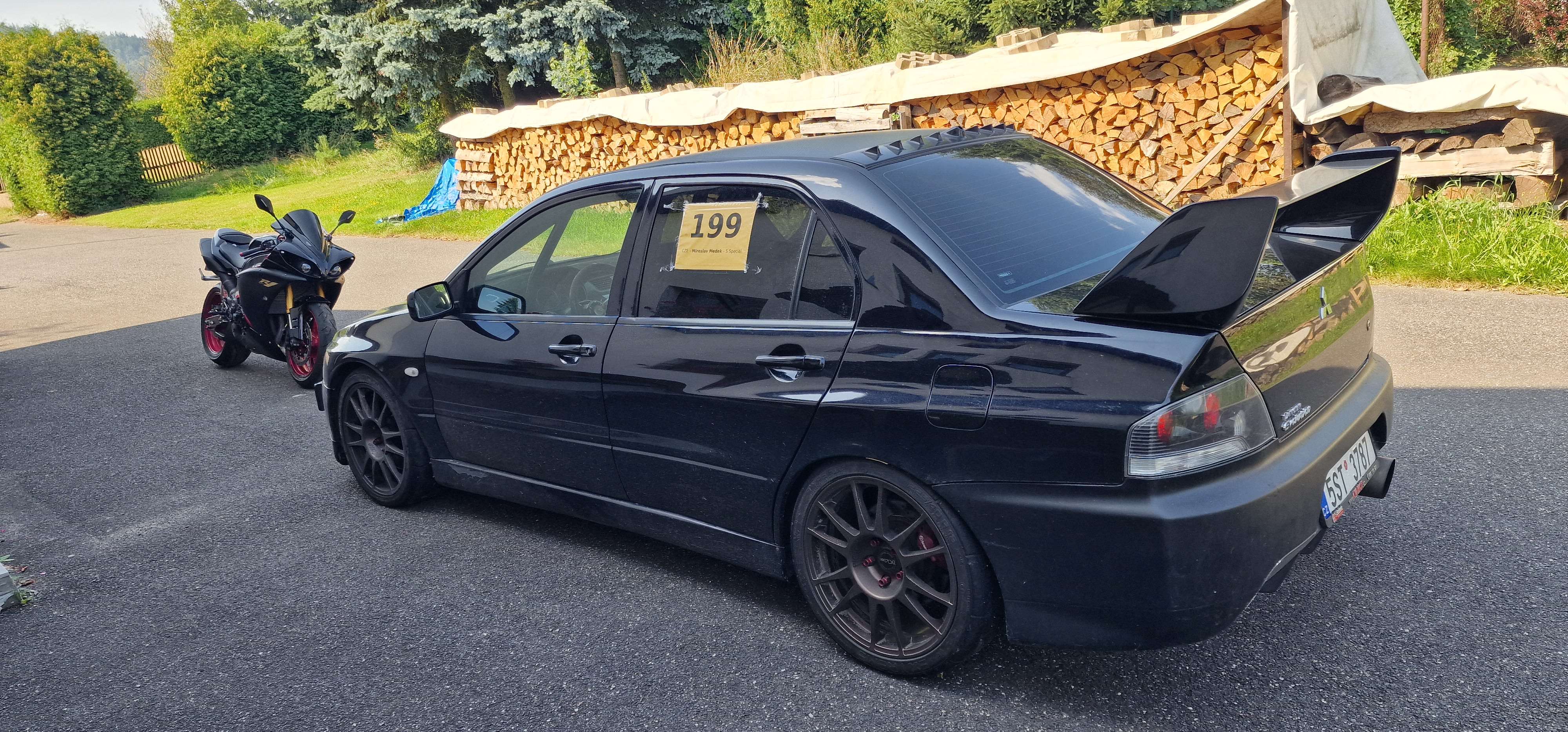 Second hand Mitsubishi Lancer Evolution 