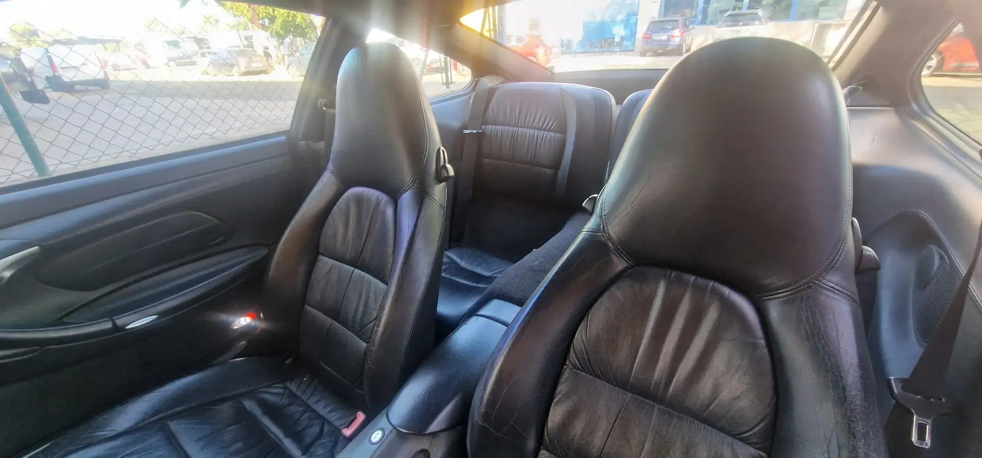 Porsche 911 Carrera Coupé - 2