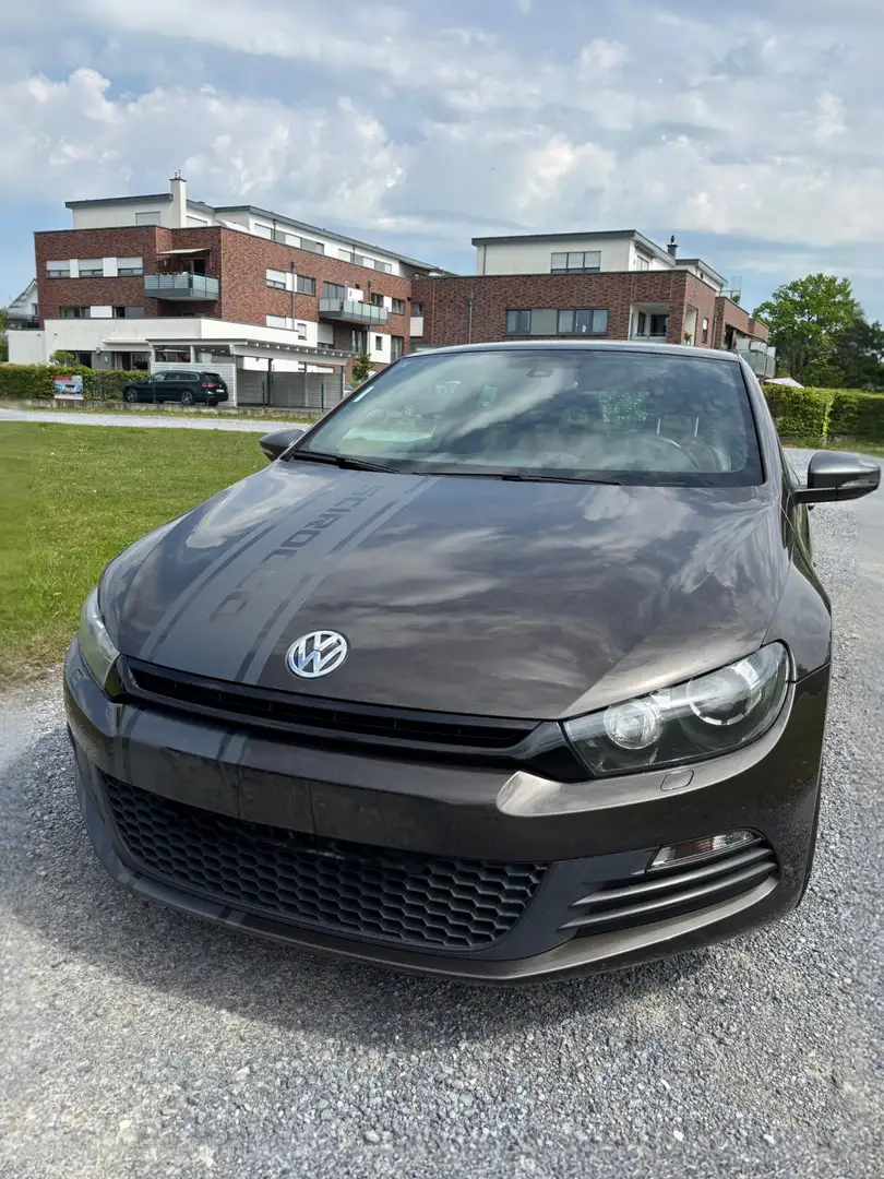 Volkswagen Scirocco 1.4 TSI 118 kW Brun - 1