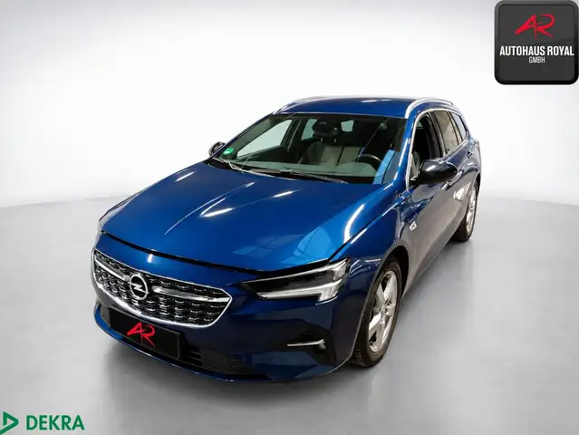 2023 Opel Insignia in Blue for sale