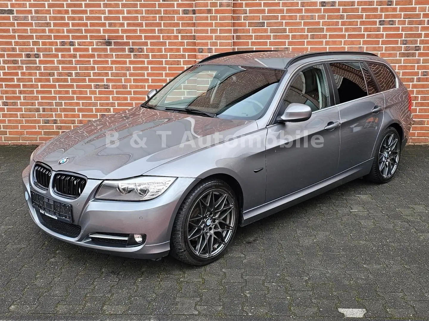 BMW 318 d Touring Edition Lifestyle Steuerkette NEU ! Grau - 1