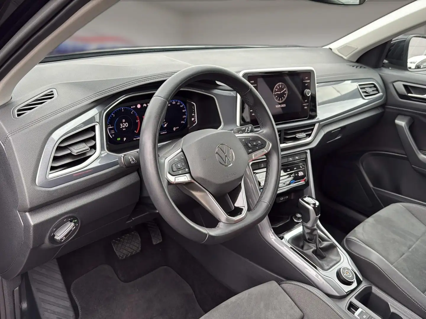 Volkswagen T-Roc Style 4Motion*Standheizung*Drive*IQ LED* Schwarz - 2