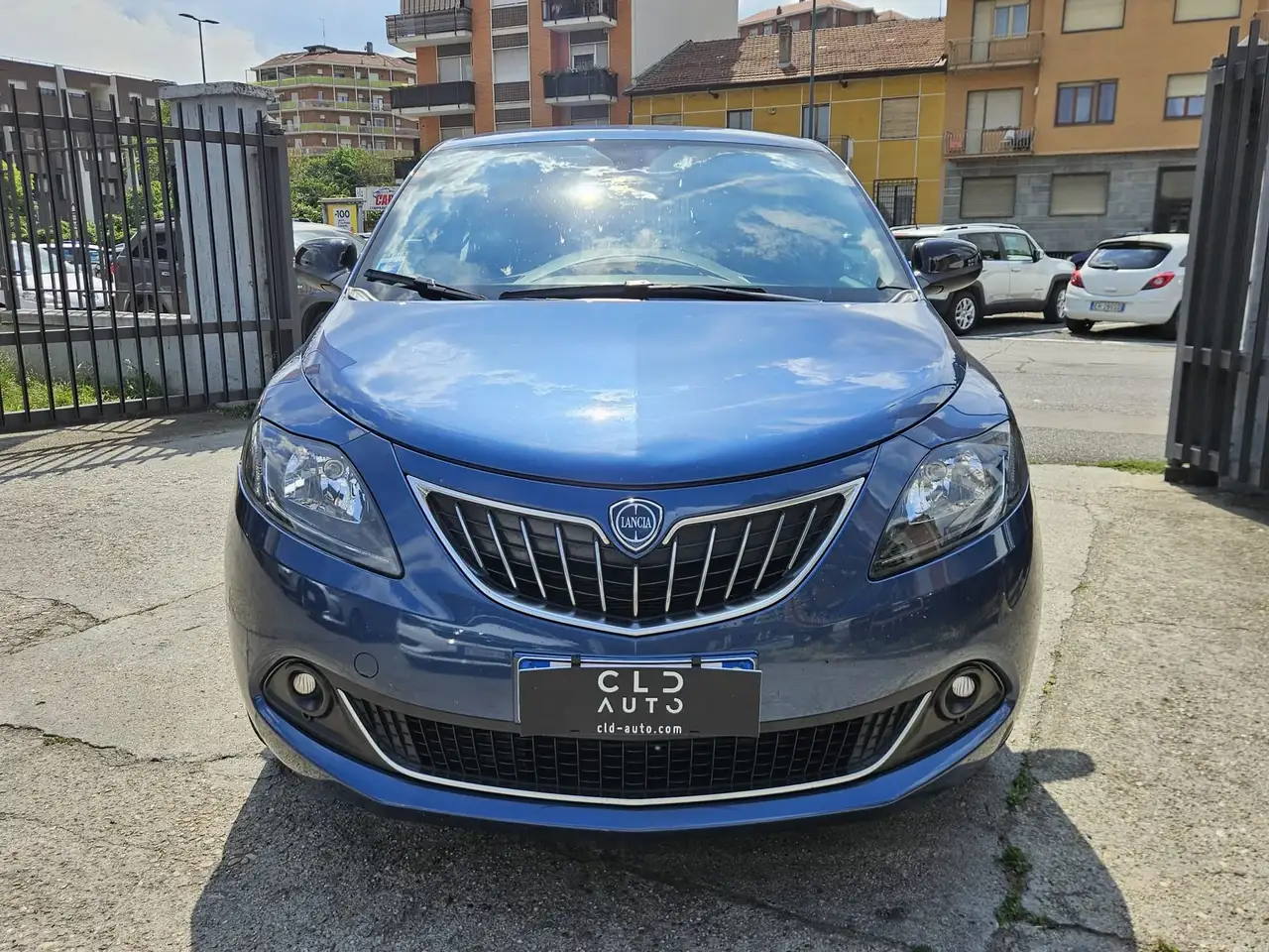 Lancia Ypsilon 2023