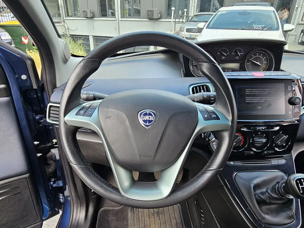 Lancia Ypsilon 2023 — фото 13