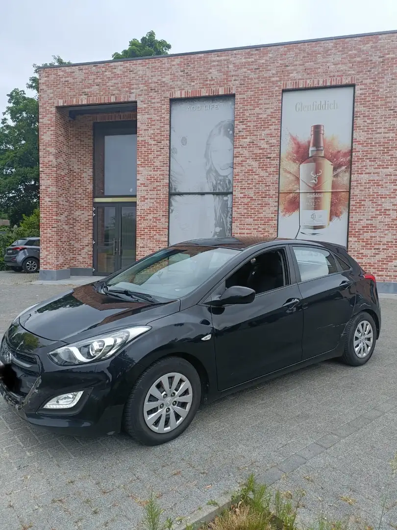 Hyundai i30 CW 1,6 CRDi Premium - 1