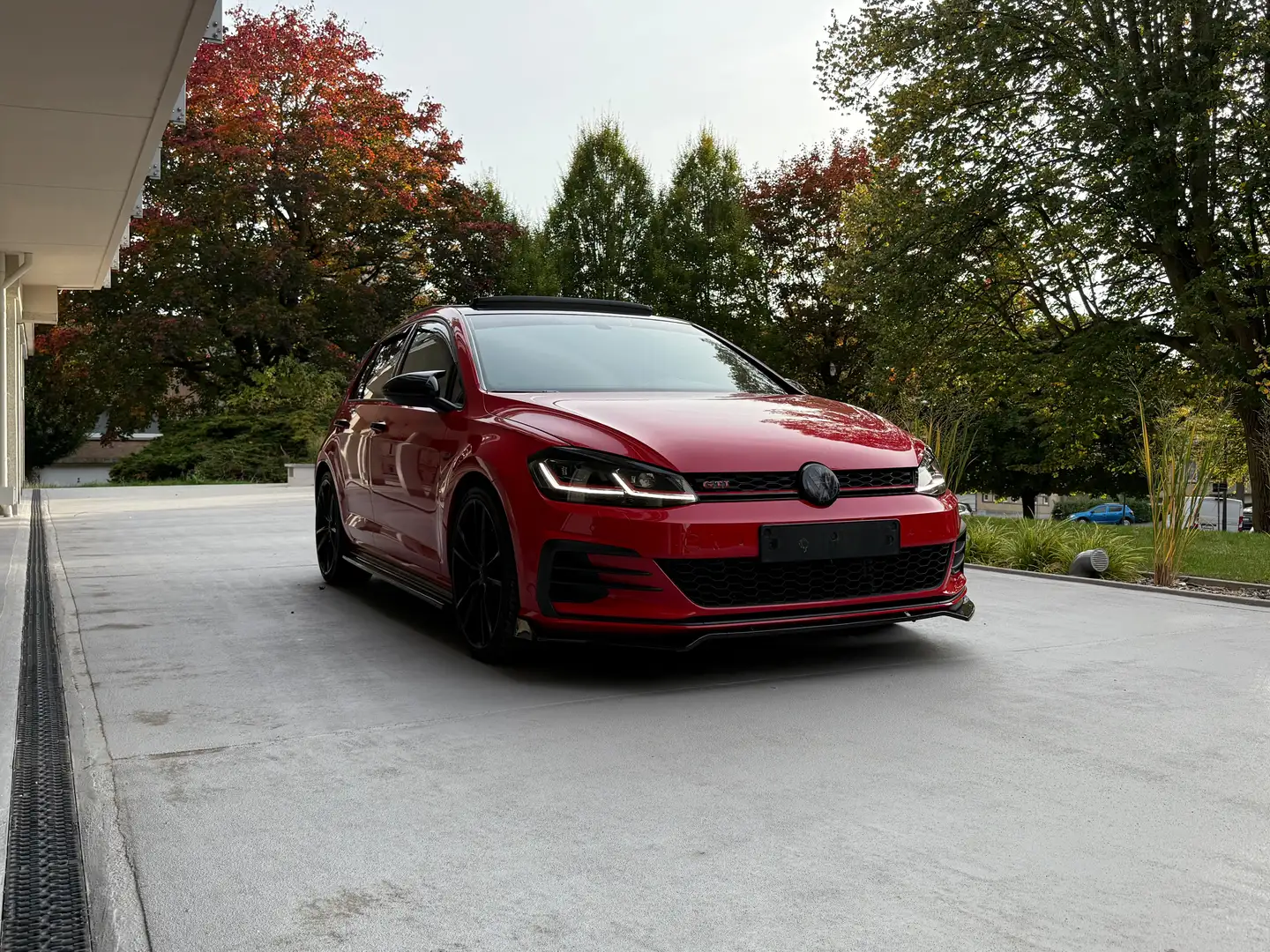 Volkswagen Golf GTI Golf 2.0 TSI Performance DSG Rouge - 1