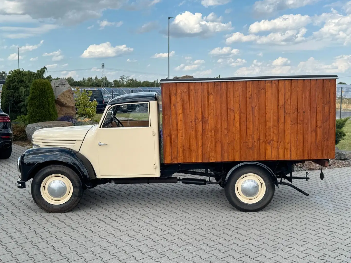 Sonstige Marken Framo V901/2 KOFFER TOP Zustand: 2+ Weiß - 2