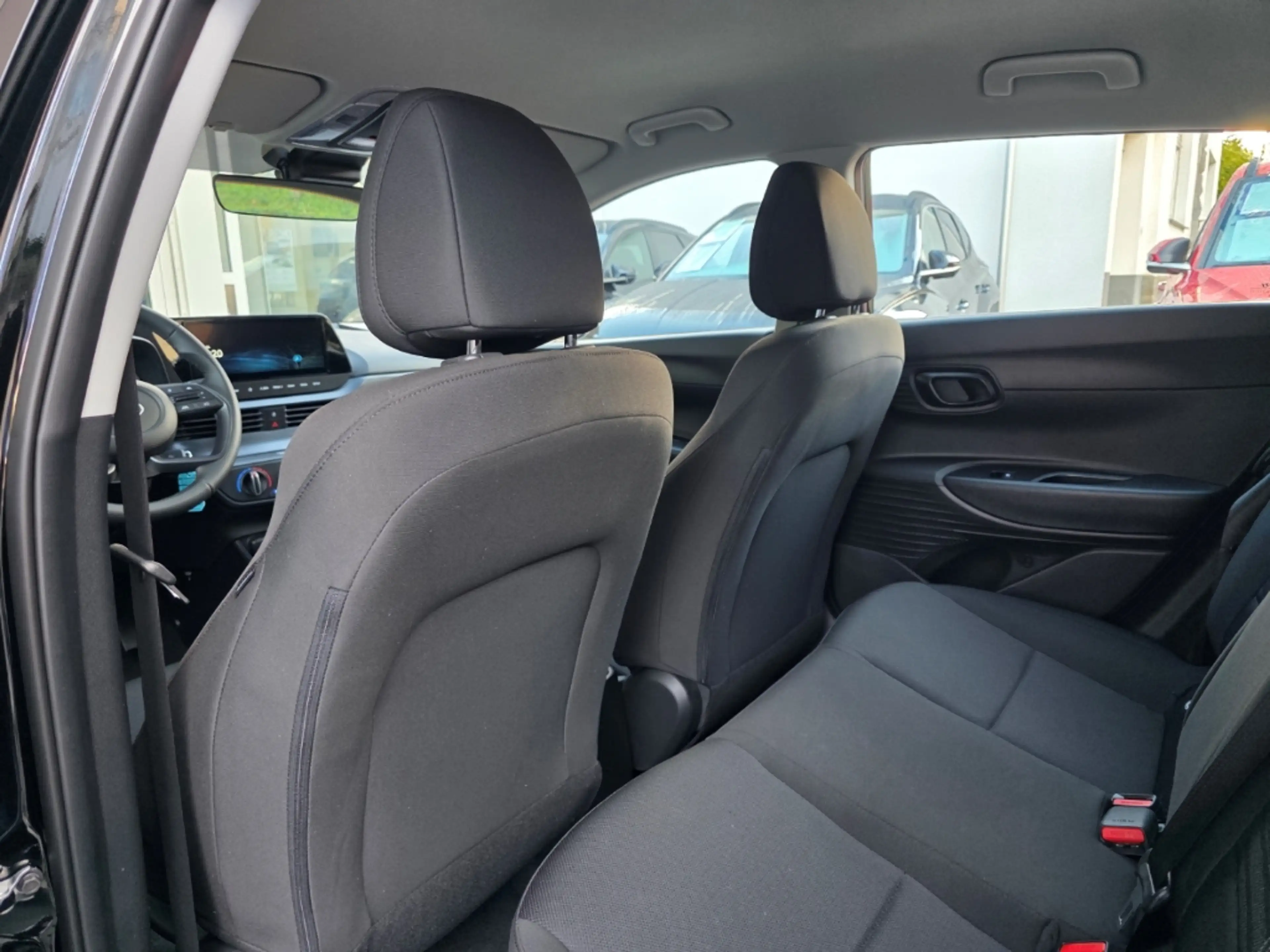 Hyundai BAYON 1.0 T-GDI Select MY26 / CarPlay / Kamera / PDC / N — photo 15