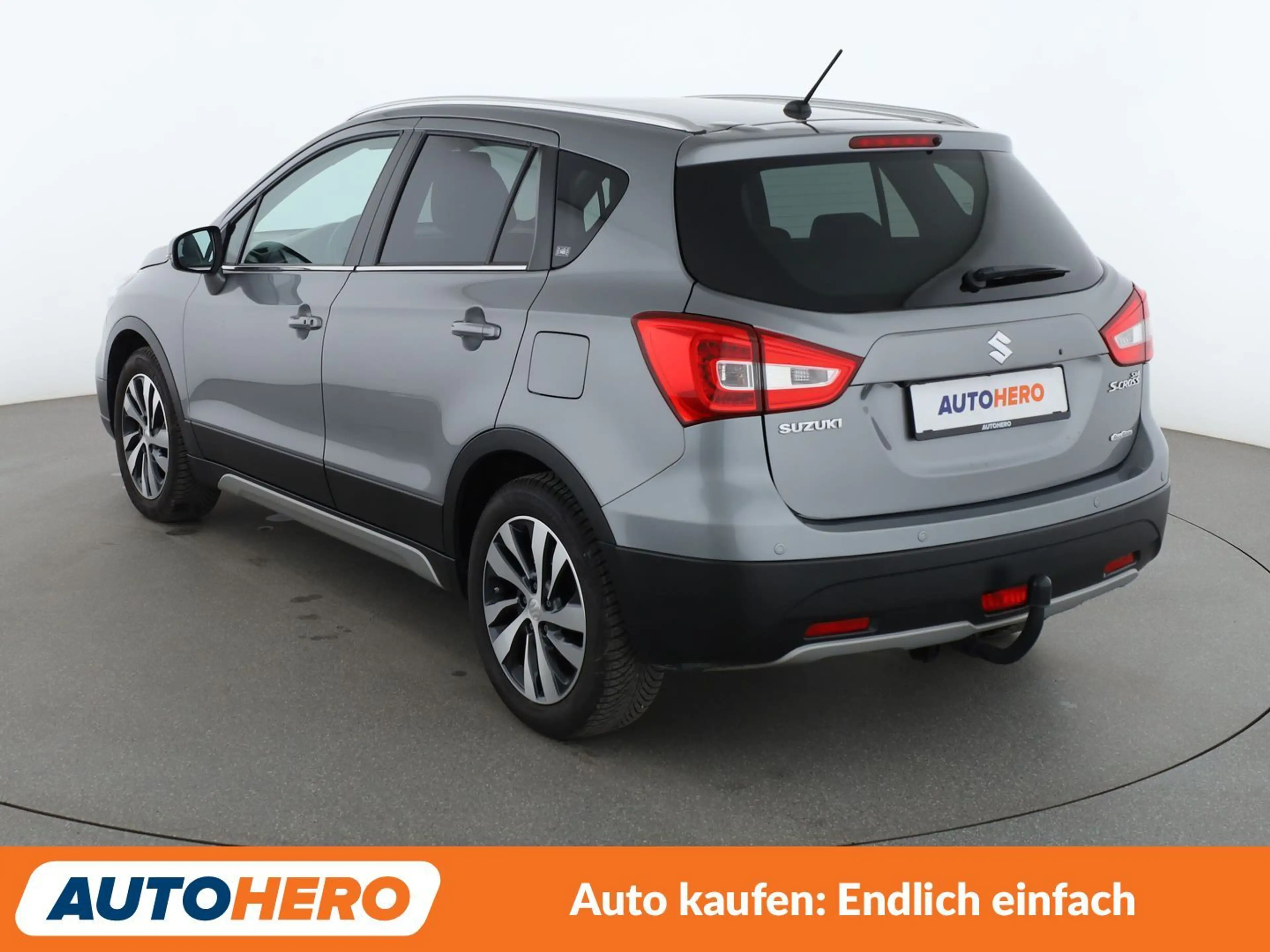 Suzuki SX4 1.4 BoosterJet Comfort+ 4x4 Aut.*NAVI*ACC*CAM*PDC* — photo 4