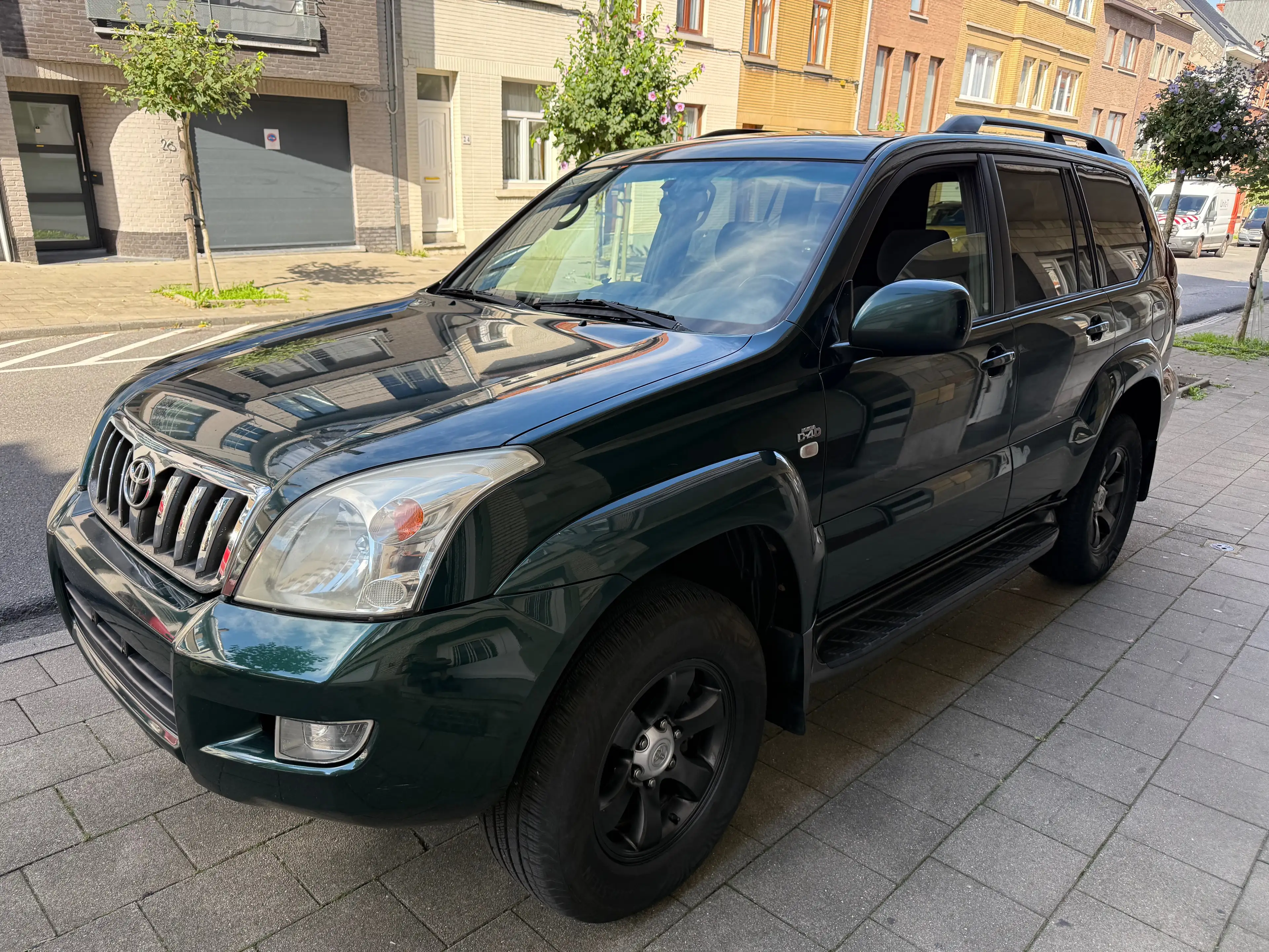 Toyota Land Cruiser 3.0 Turbo D-4D 227000KM ÉTAT IMPECCABLE CARNET COMPLET AUTOMATIQUE 5PLACE GARANTIE CT✅