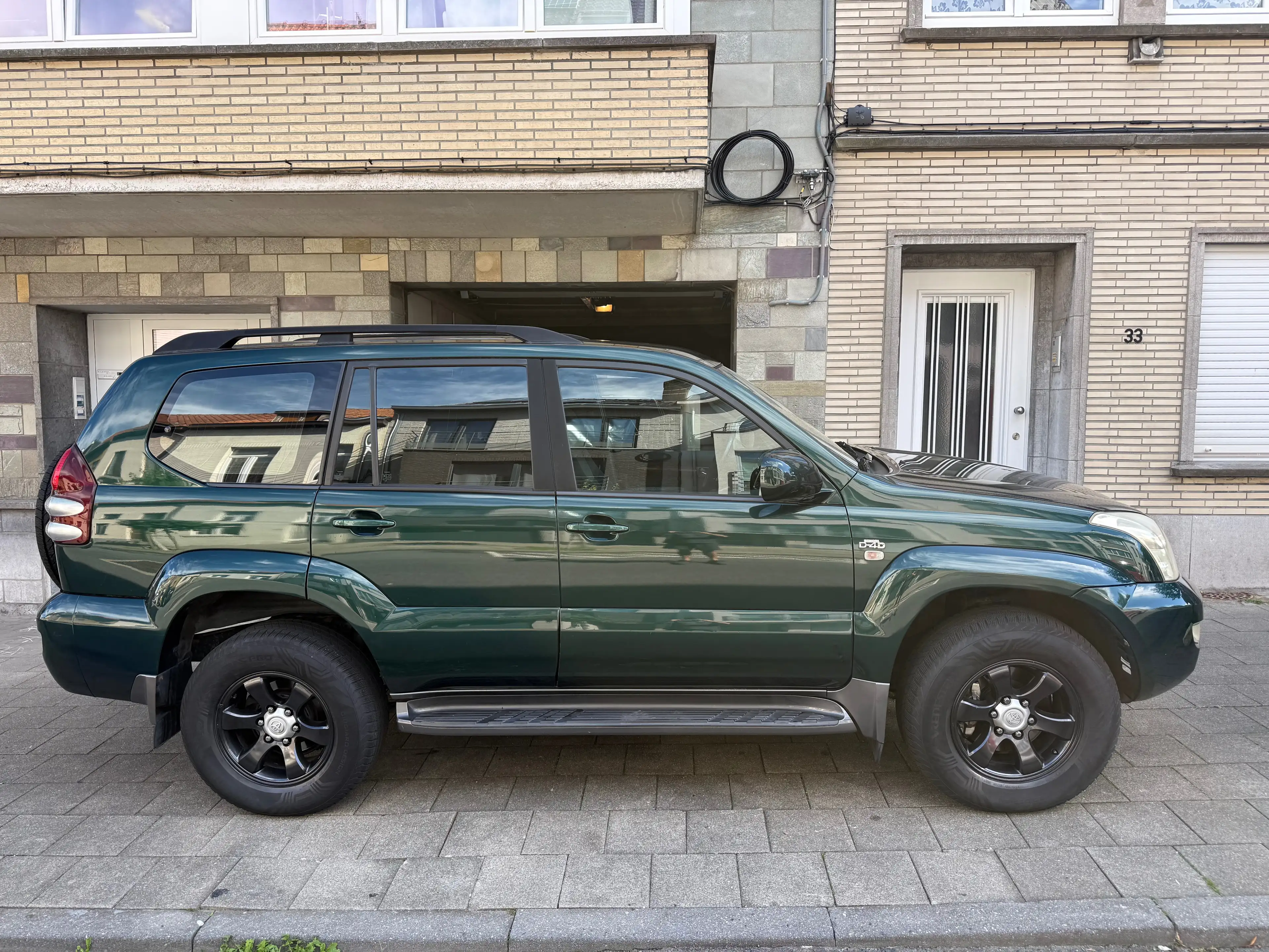 Toyota Land Cruiser 3.0 Turbo D-4D 227000KM ÉTAT IMPECCABLE CARNET COMPLET AUTOMATIQUE 5PLACE GARANTIE CT✅ — photo 6