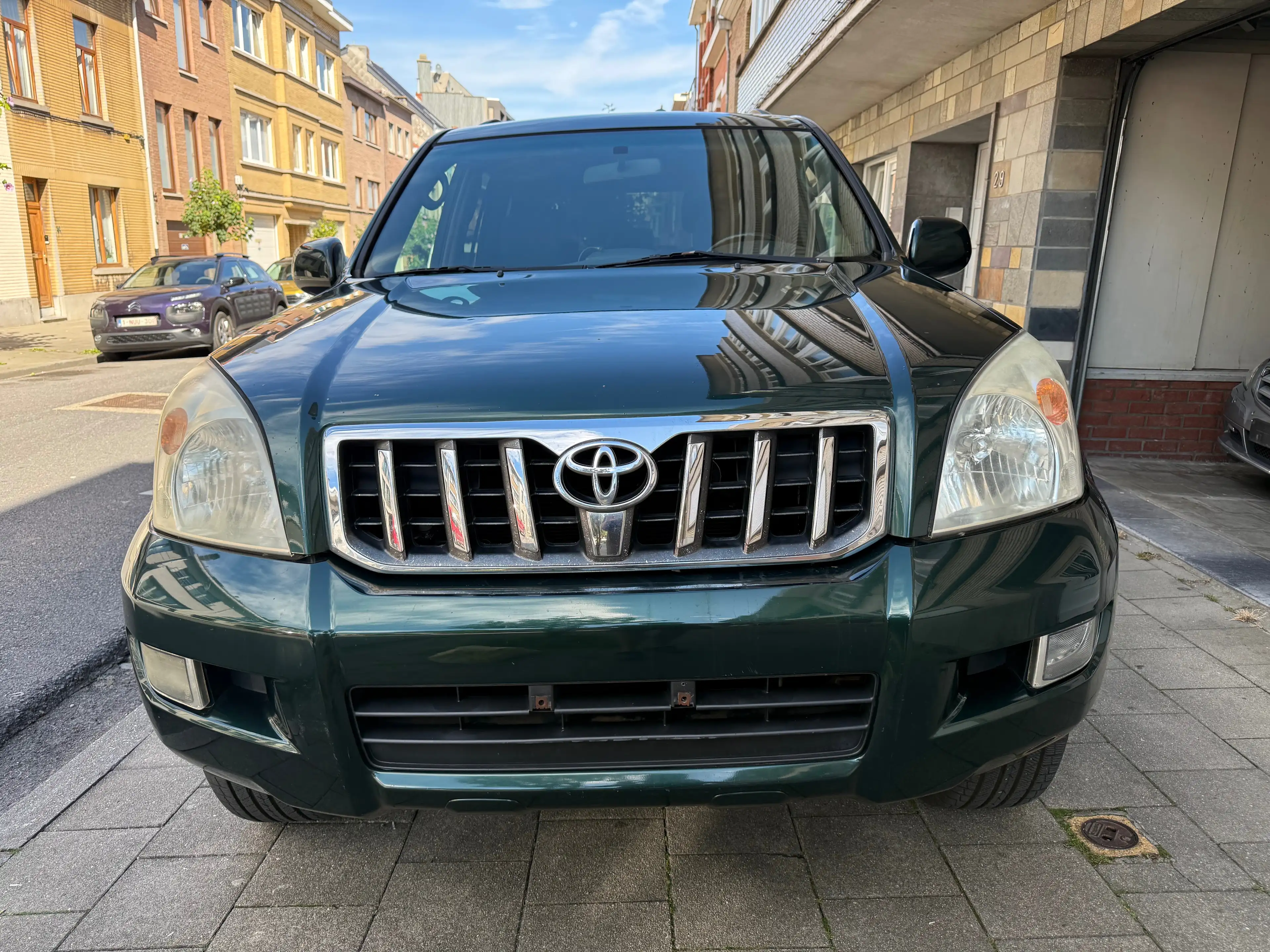 Toyota Land Cruiser 3.0 Turbo D-4D 227000KM ÉTAT IMPECCABLE CARNET COMPLET AUTOMATIQUE 5PLACE GARANTIE CT✅ — photo 3