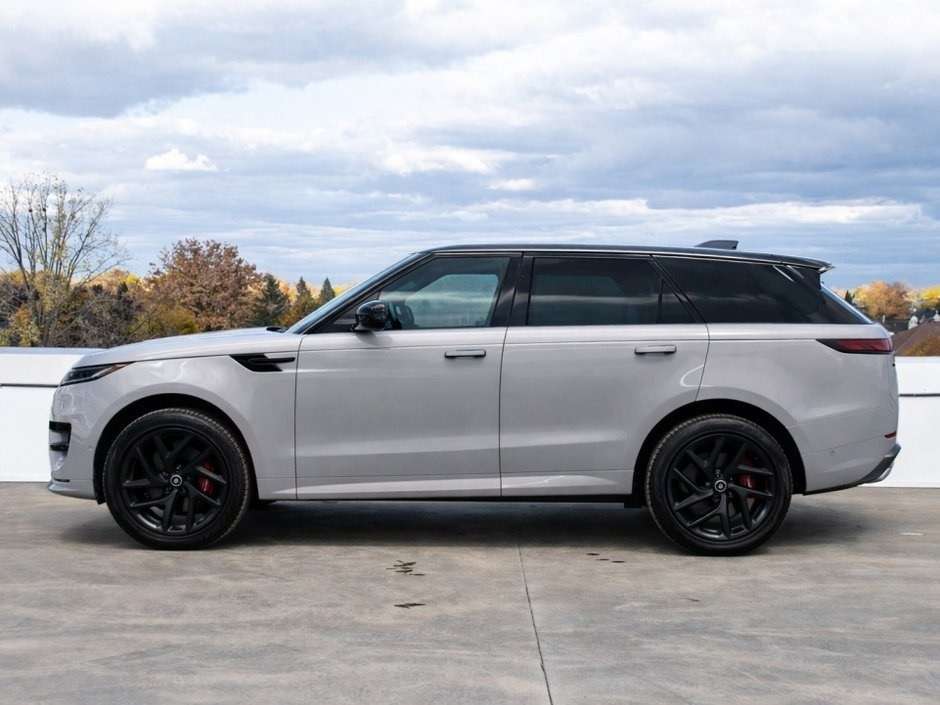 2025 Land Rover Range Rover Sport P400 DYNAMIC SE/BLACK PACK/4.80% WITH CERTIFICATIO alt 4