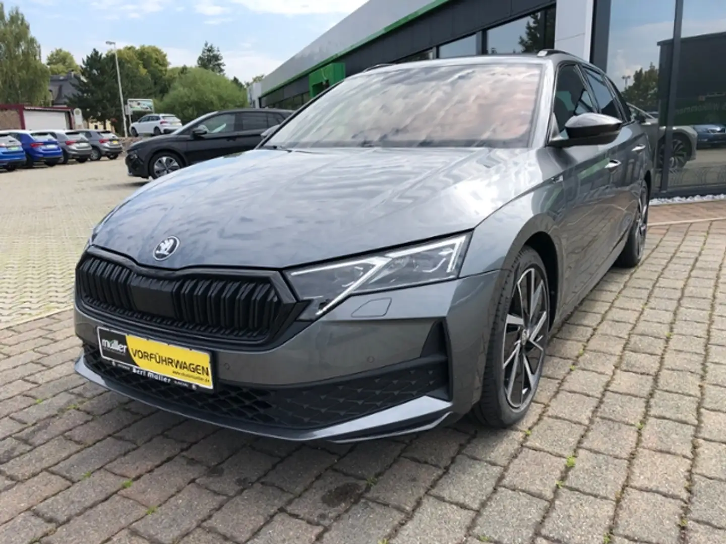 Skoda Octavia Combi SportLine TSI DSG Matrix ACC PDC Grau - 2