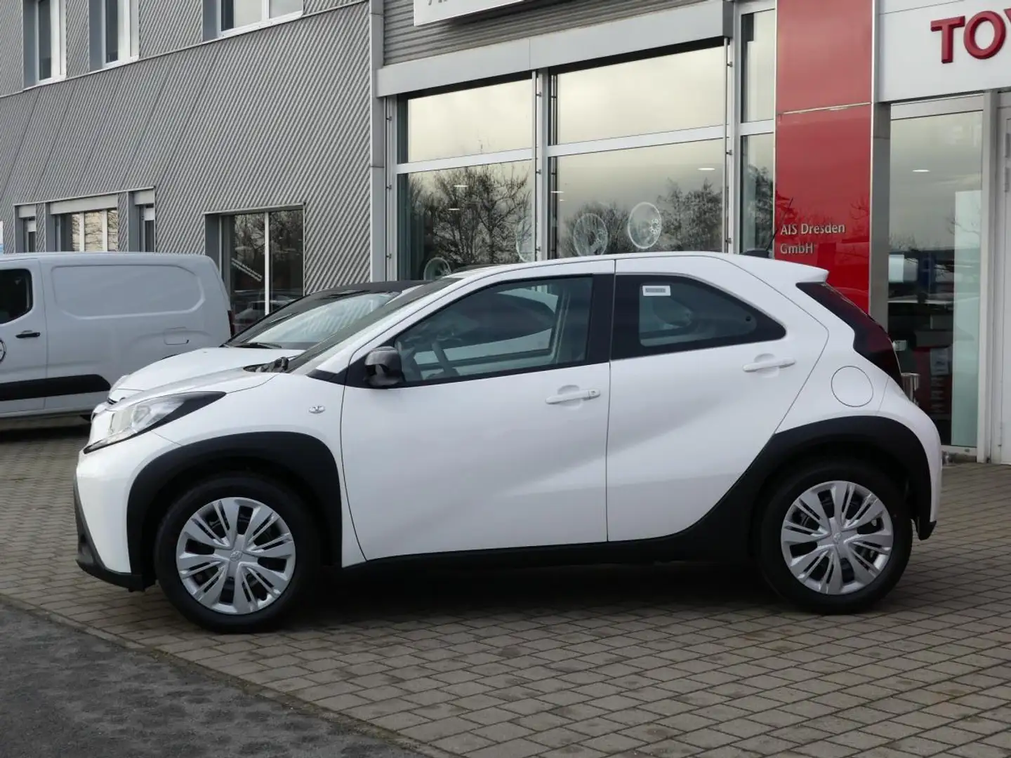 Toyota Aygo X Business 💥Lagerwagen💥 Weiß - 2