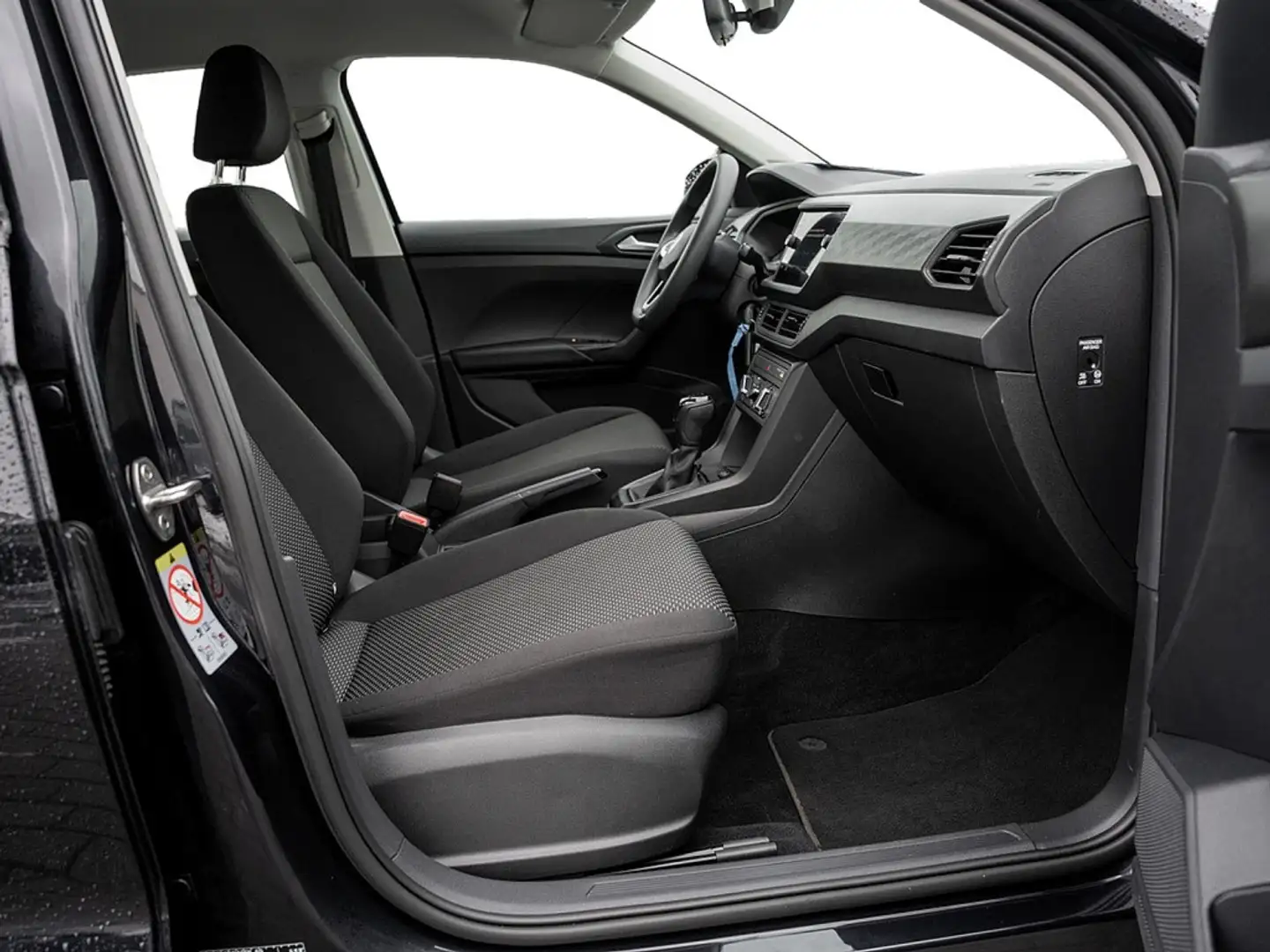 Volkswagen T-Cross 1.0 TSI DSG App-Con MFL Isofix Klima Schwarz - 2