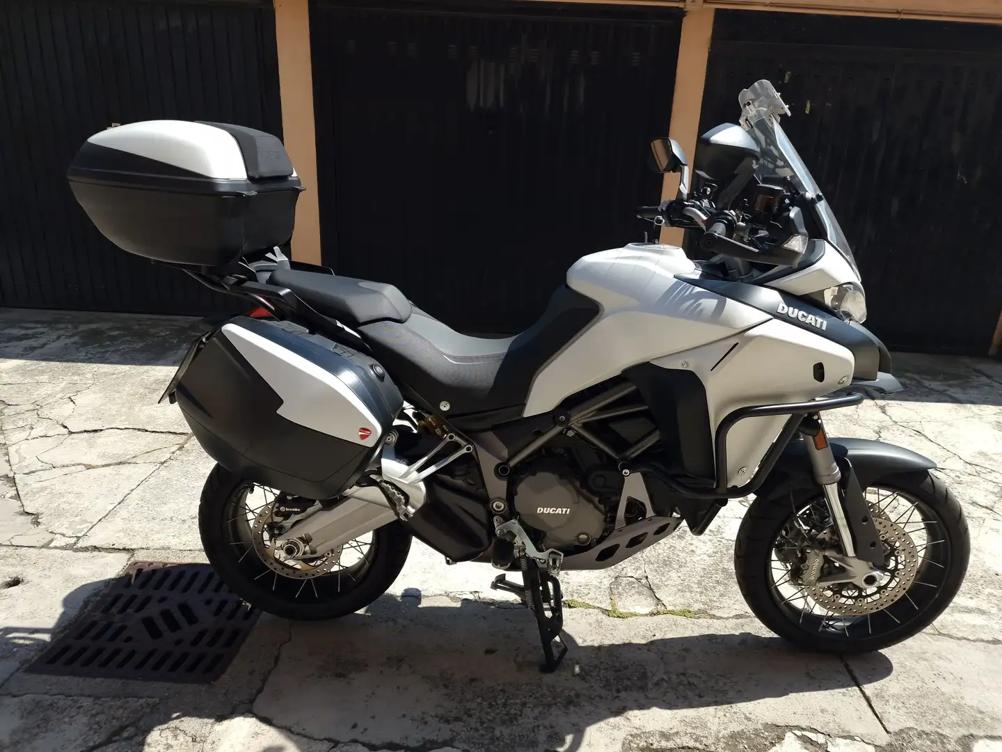 Ducati Multistrada 1200 ENDURO Bianco - 1