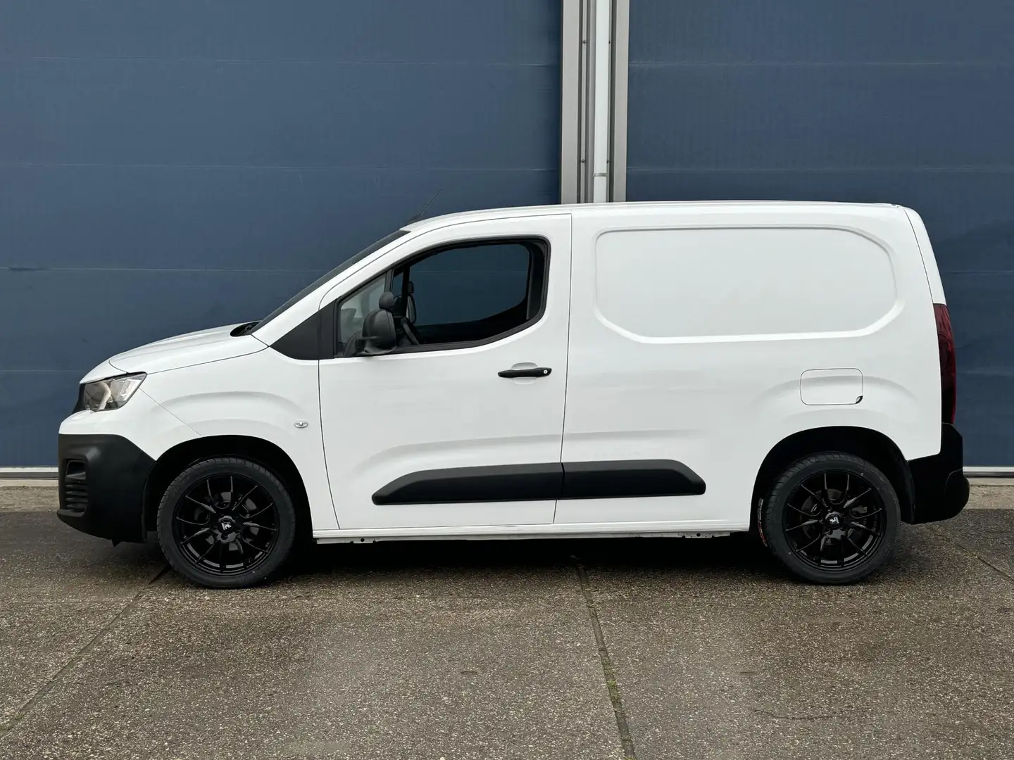 Peugeot Partner 1.5 BlueHDI Premium AIRCO / CRUISE CONTROLE / NAVI - 2