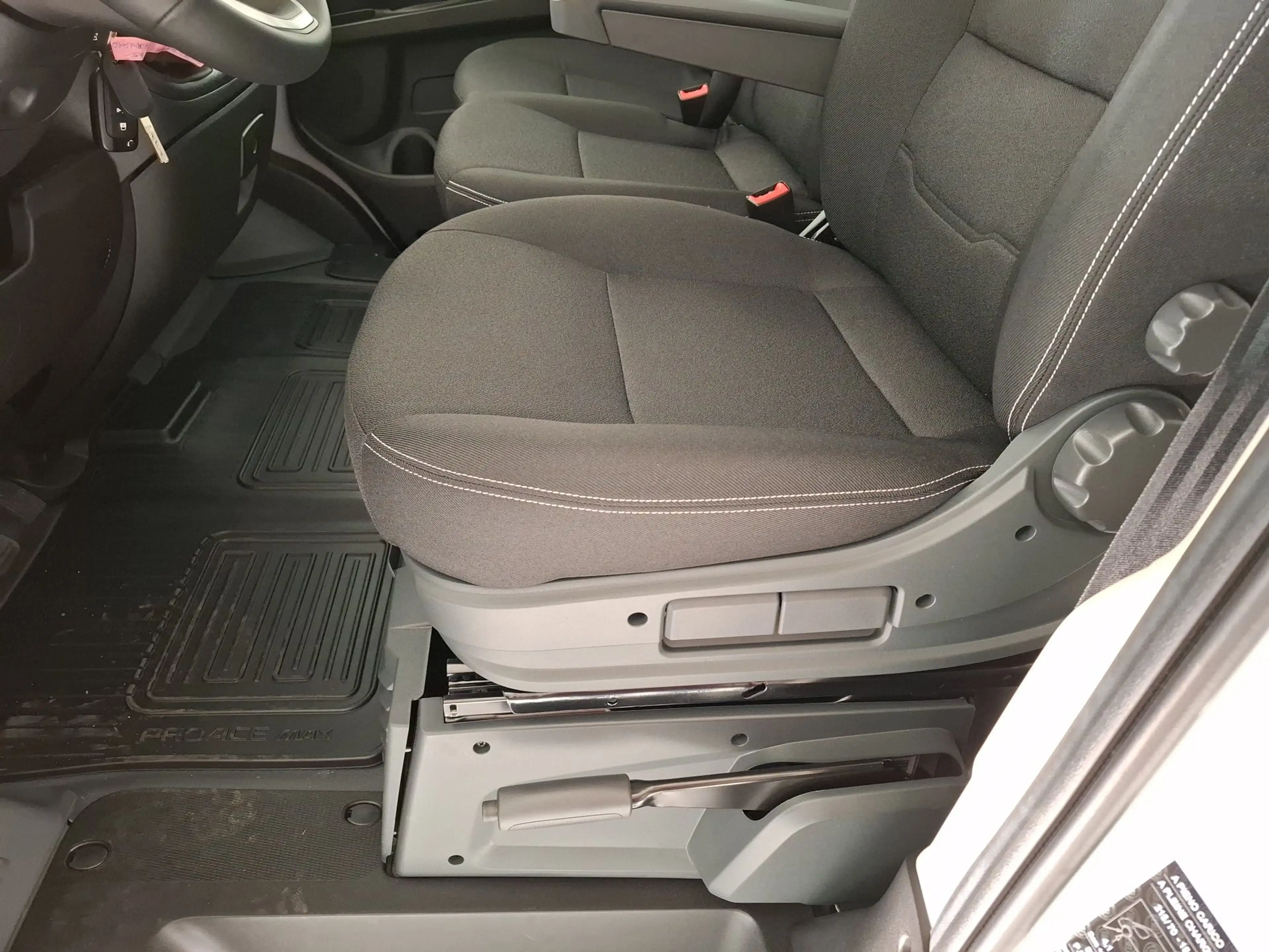 Toyota Proace Max 35+ L3H2 2.2 ID 140 HD Prowork — photo 8