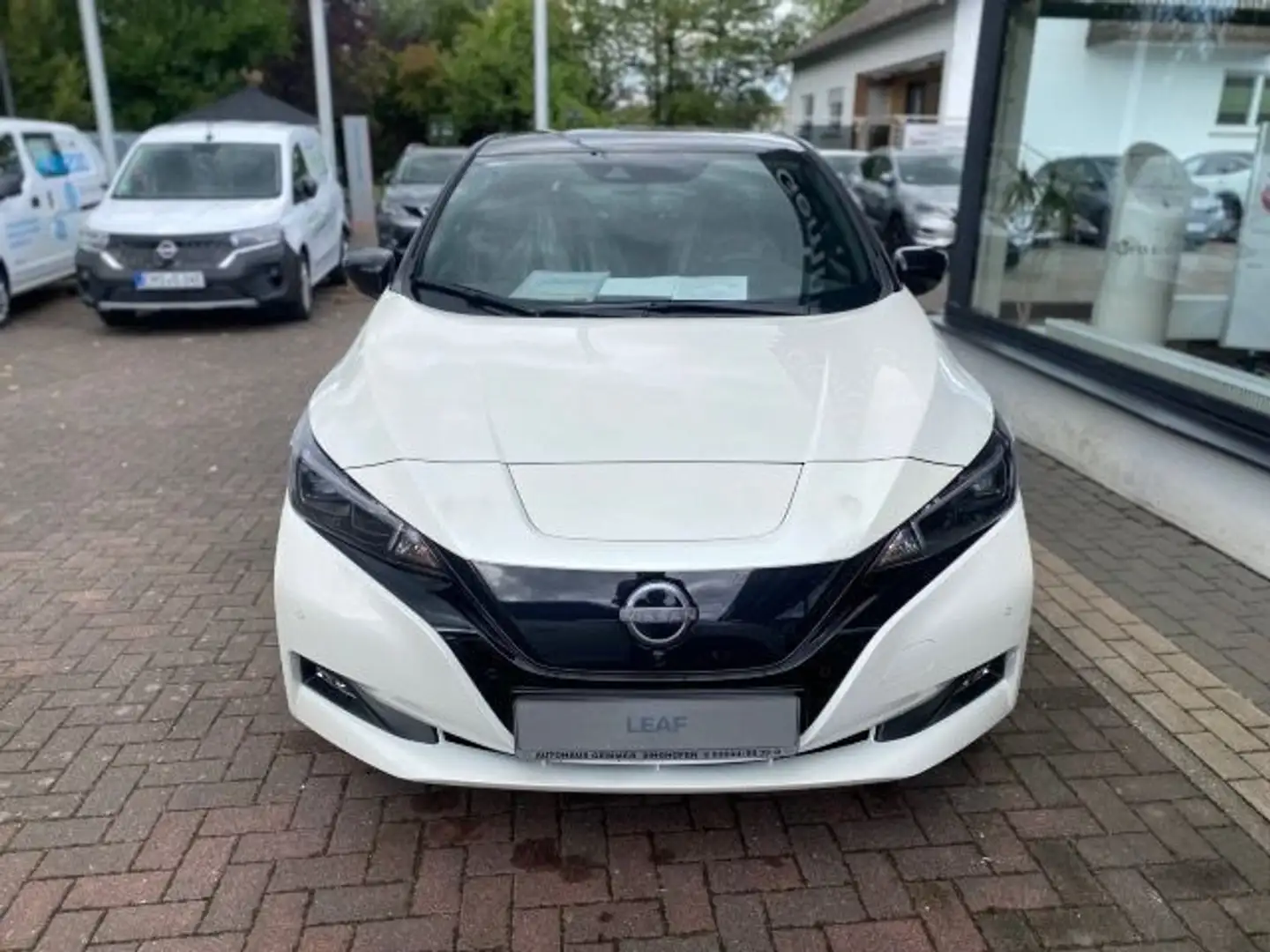 Nissan Leaf LEAF 40kw LED N-Connecta White - 2