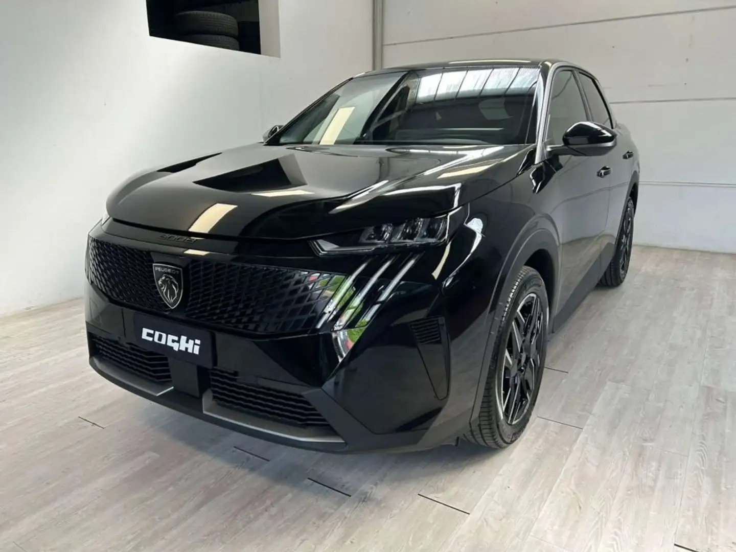 Peugeot 3008 Hybrid 145 e-DCS6 Allure Gris - 1