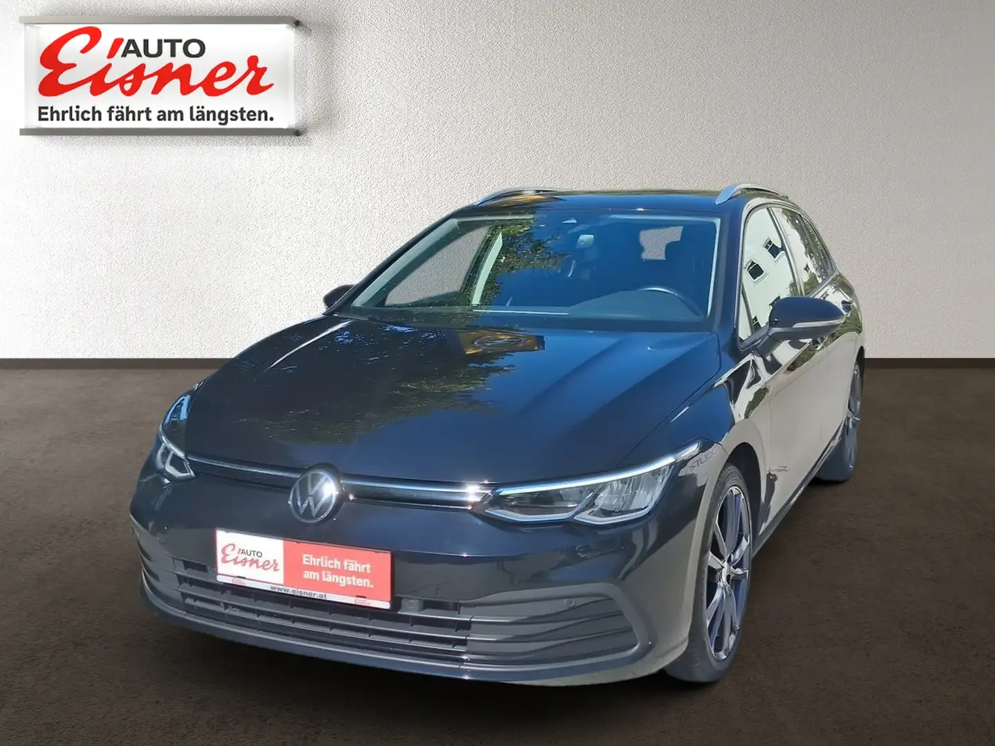 Volkswagen Golf VIII 1.0 TSI LIFE Schwarz - 2