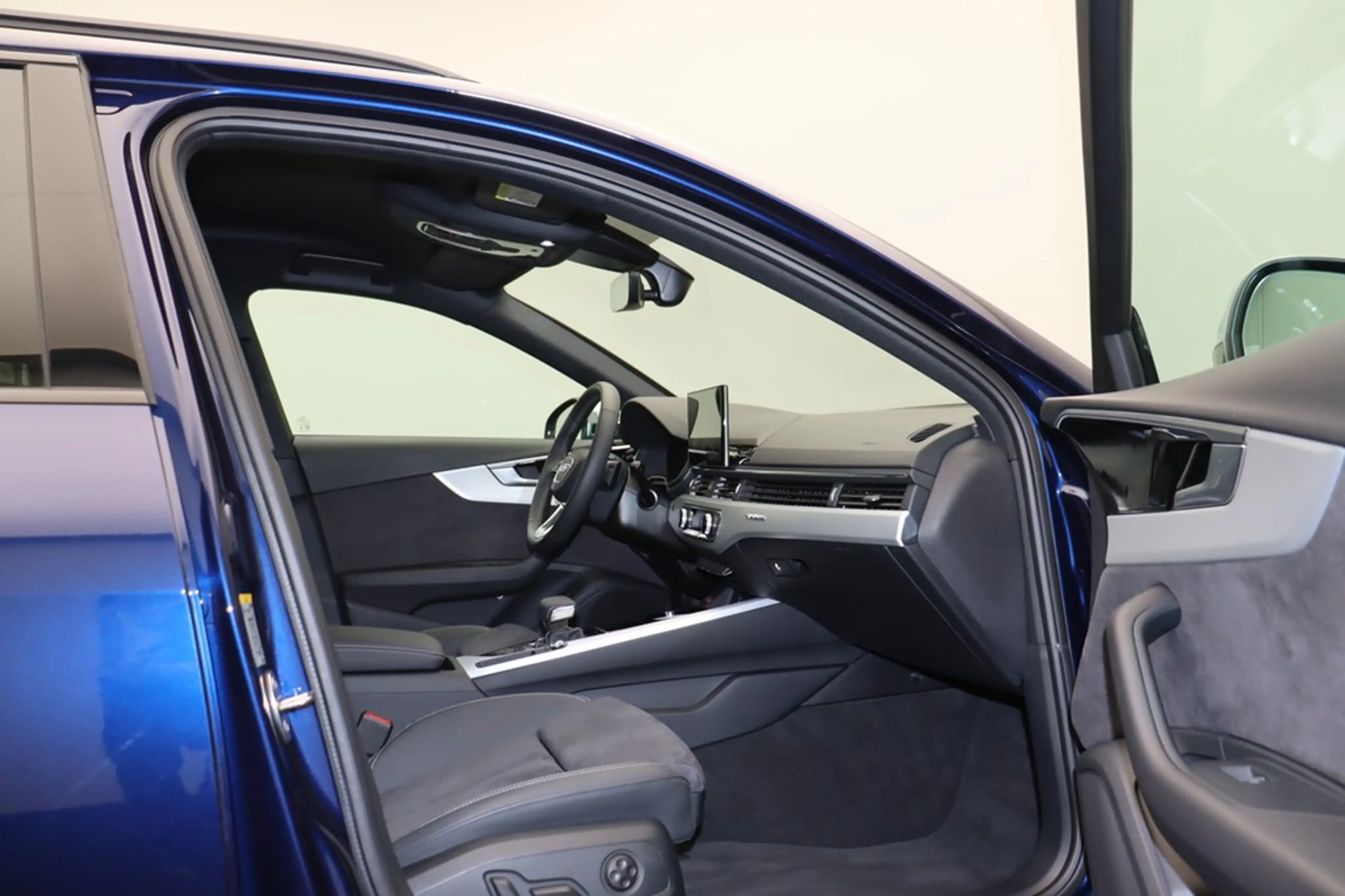 Audi S4 Avant 3.0 TDI quattro . Matrix Navi AHK — photo 12