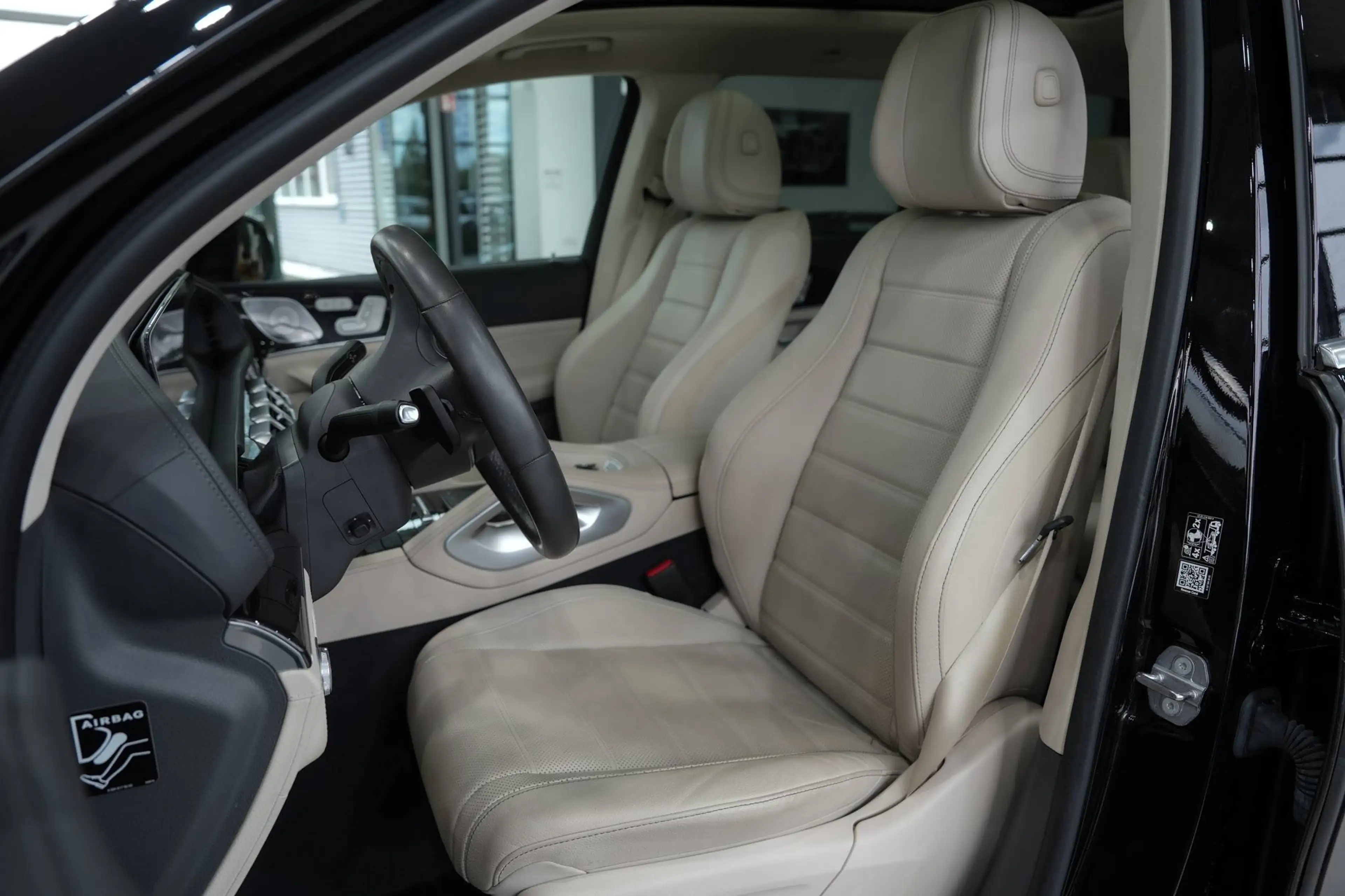 Mercedes-Benz GLS 580 4Matic*MASSAGE*BURM*PANO*LUFTFED*HUD*LED — photo 14