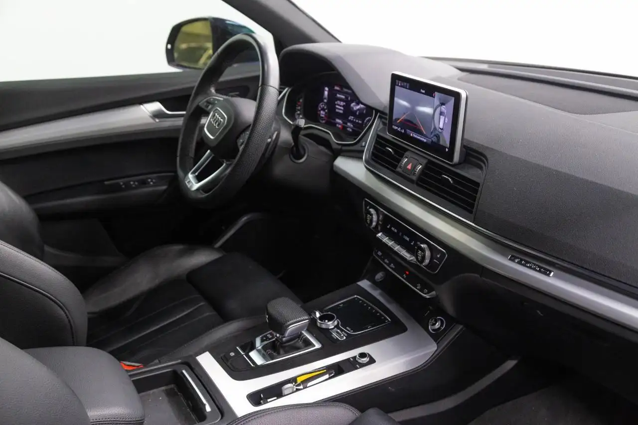 Audi Q5 photo Audi Q5