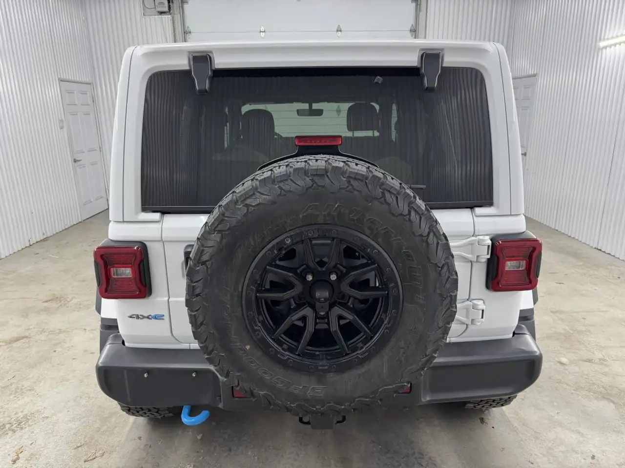 Jeep Wrangler снимка Jeep Wrangler