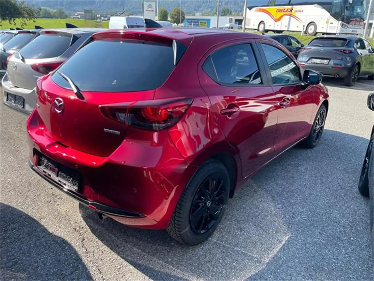 Mazda 2 Skyactiv G90 Homura Aut. servicegepflegt Rood - 2
