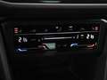 Volkswagen Tiguan 1.5 TSI Life 130 pk / Navigatie / Parkeersensoren Zilver - thumbnail 28