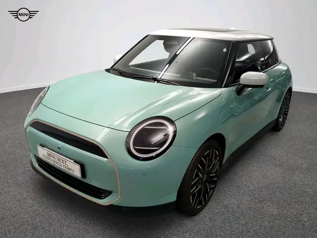 MINI Cooper E Favoured