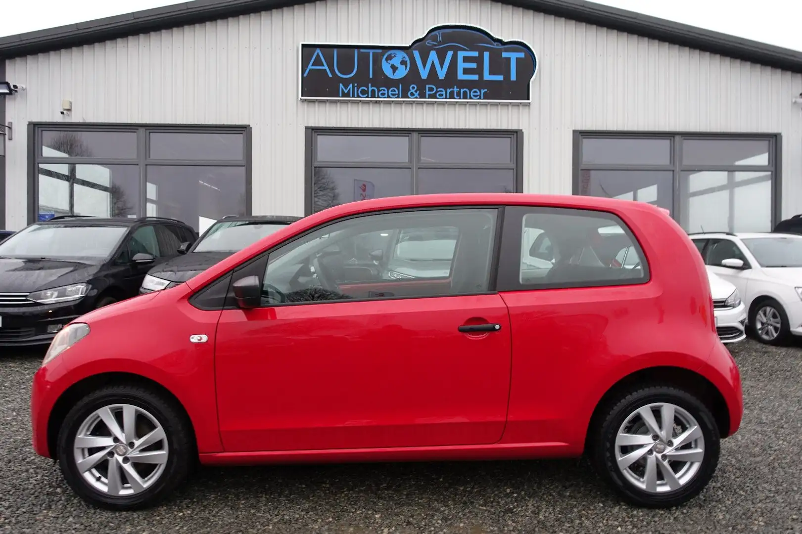 SEAT Mii 1.0 60PS 2.Hand lück.Scheckheft Insp+TÜV NEU Rot - 1