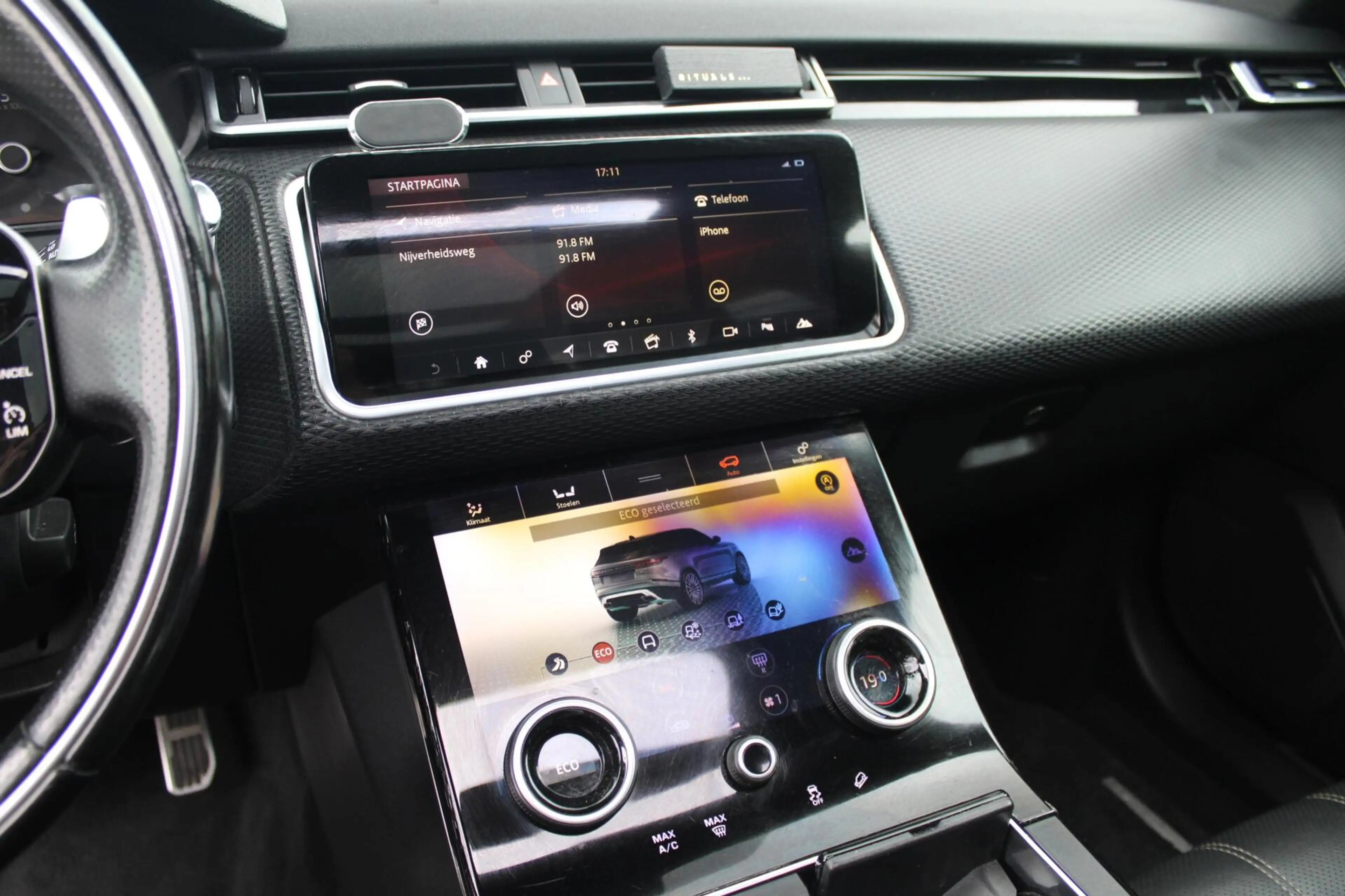 Land Rover Range Rover Velar 2.0 I4 AWD R-Dynamic S|GARANTIE — photo 9