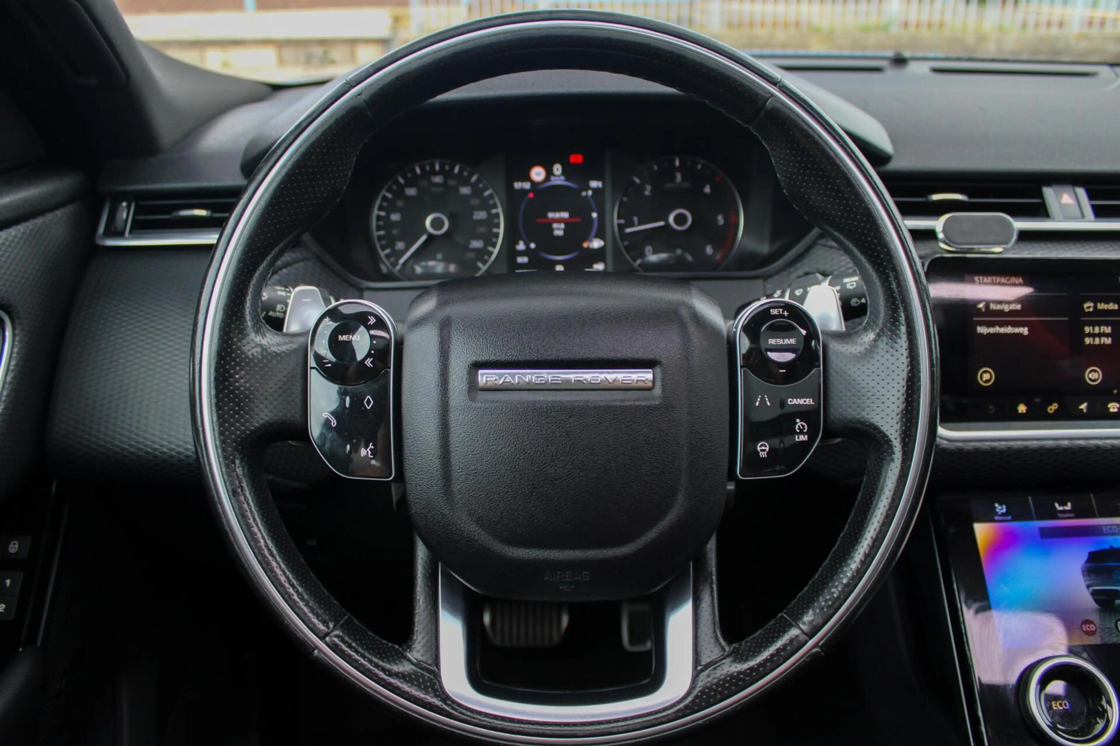 Land Rover Range Rover Velar 2.0 I4 AWD R-Dynamic S|GARANTIE — photo 8