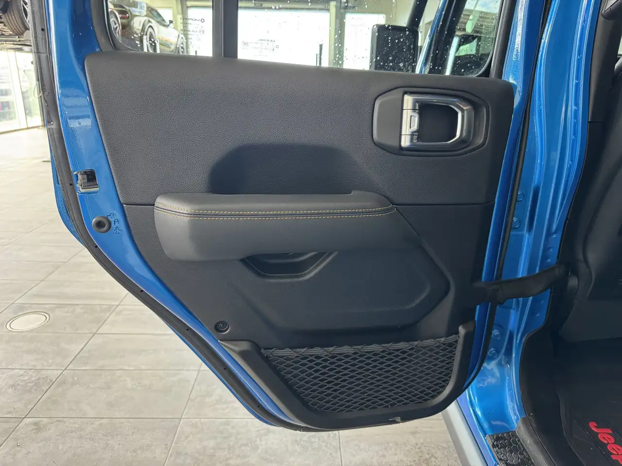 Jeep Wrangler снимка Jeep Wrangler