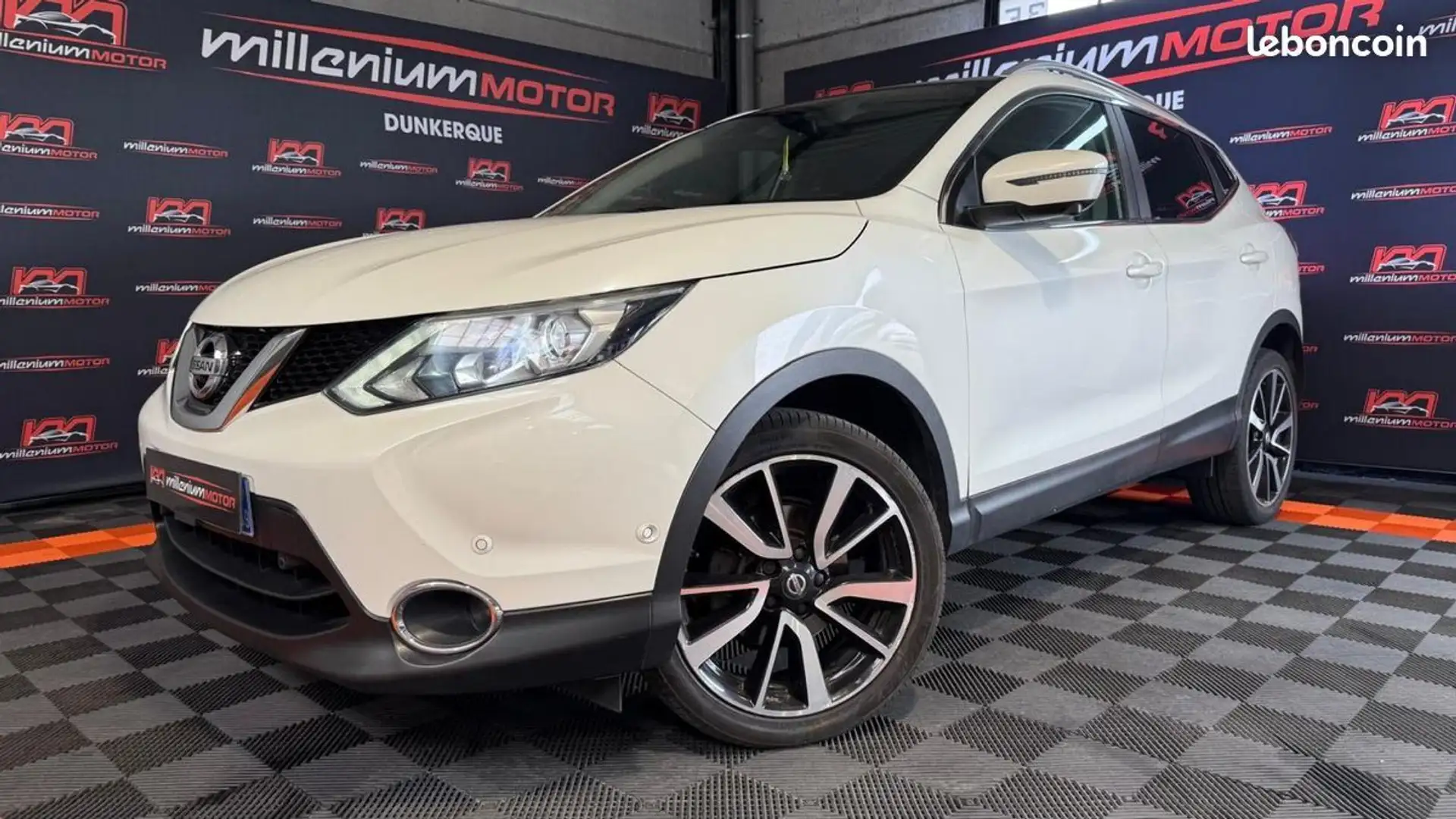 Nissan Qashqai TEKNA 1.5 dCi 110 CV GARANTIE 6 MOIS Blanc - 1