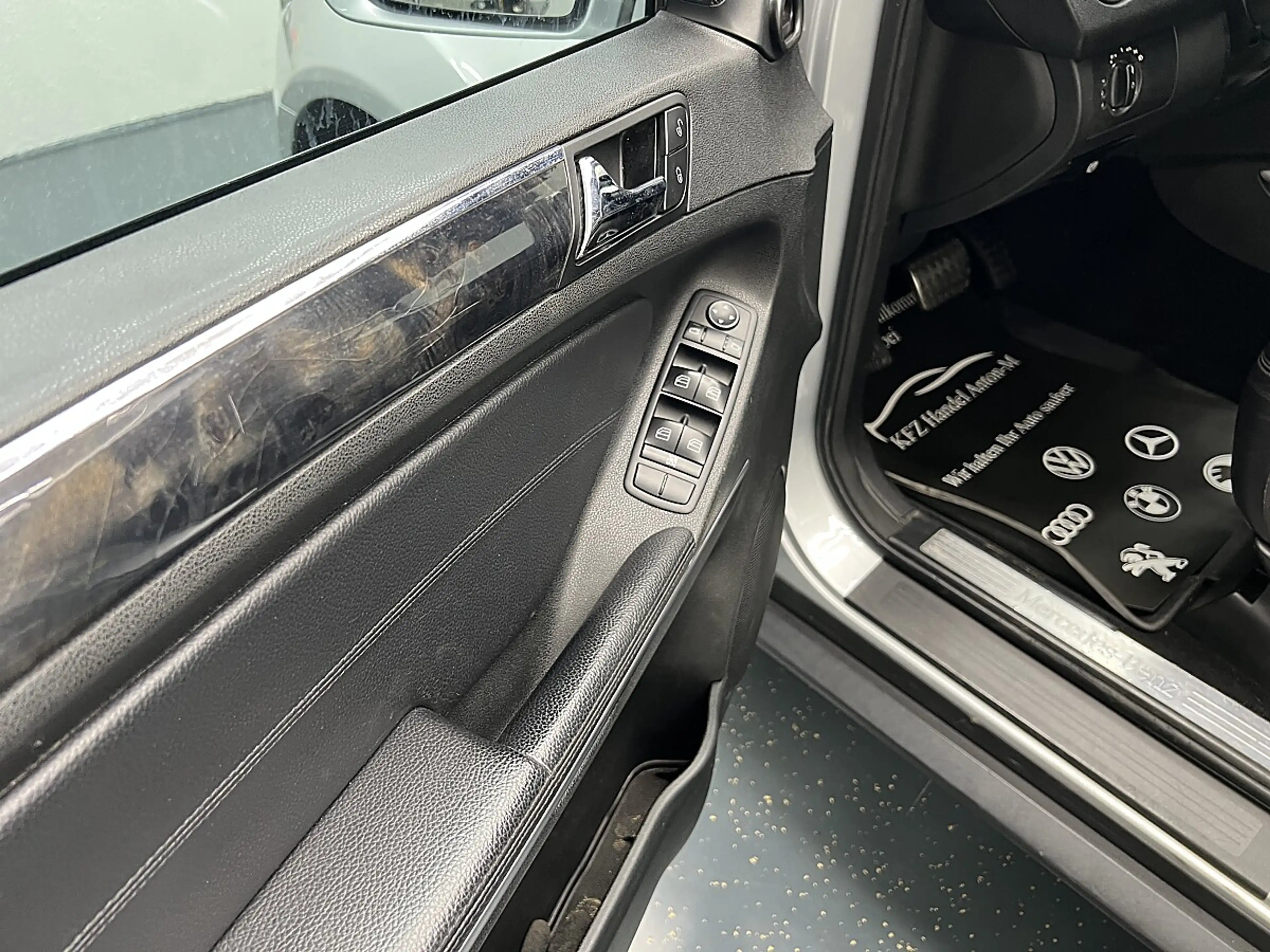 Mercedes-Benz ML 320 CDI 4MATIC Aut. * SOFORT FINANZIERUNG MÖGLICH* — photo 10