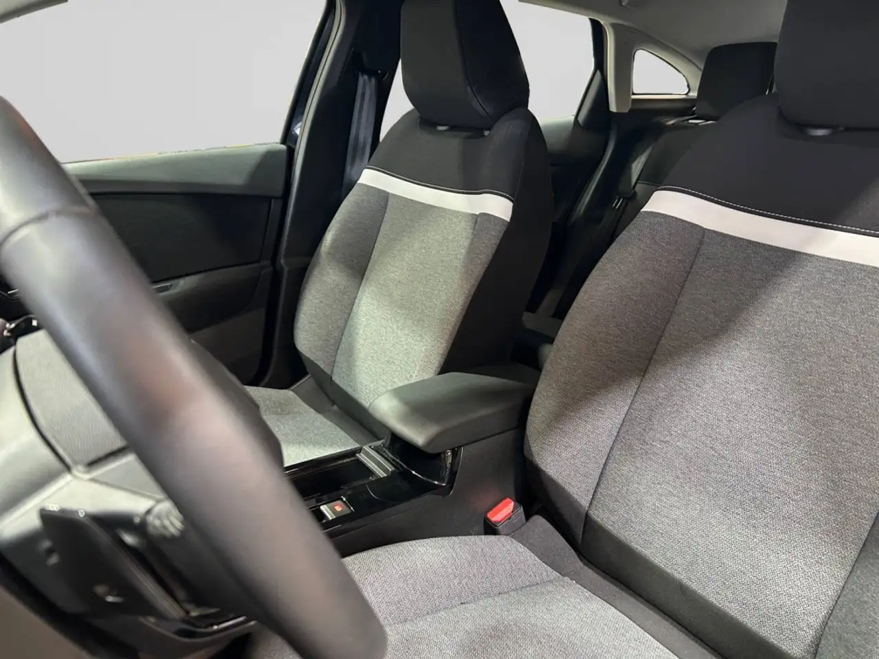 Citroen C4 Berline — photo 6