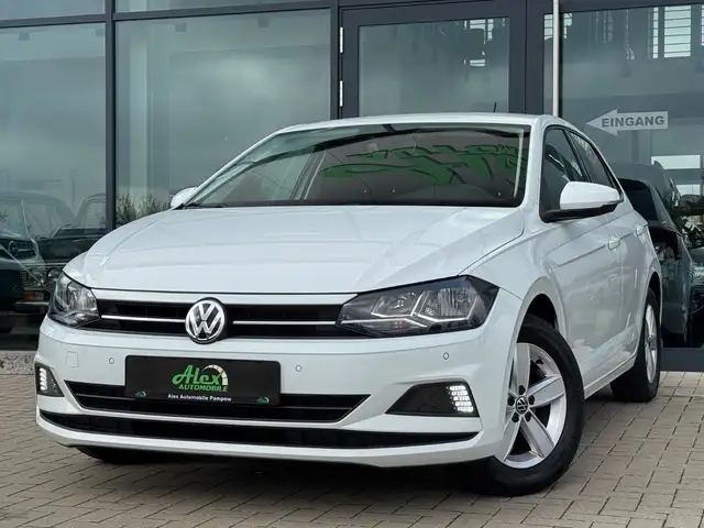 Volkswagen Polo VI 1.0 Comfortline 5 Türer Klima SHZ PDC