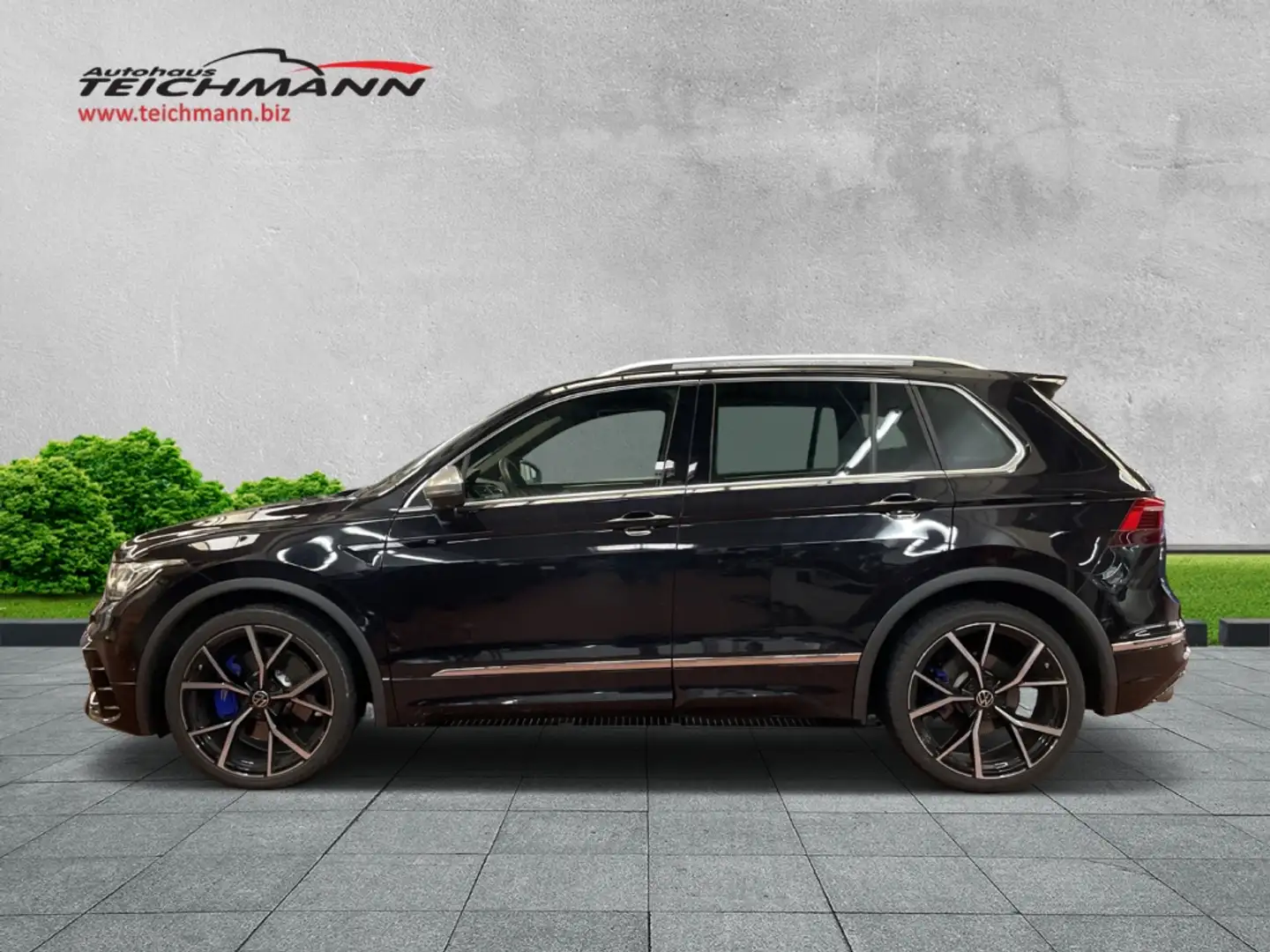 Volkswagen Tiguan R 2.0 TSI 4m DSG +Harman+Akrop+Pano+360G+ Schwarz - 2